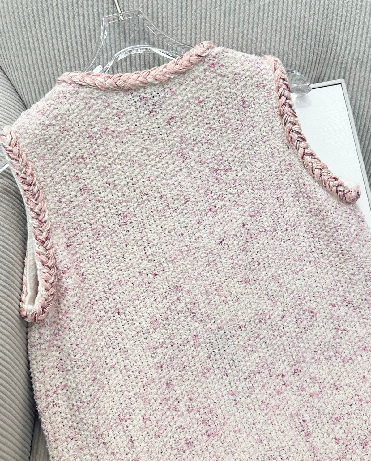 CC 26 Knitted Vest Jacket Light Pink in Wool 387497