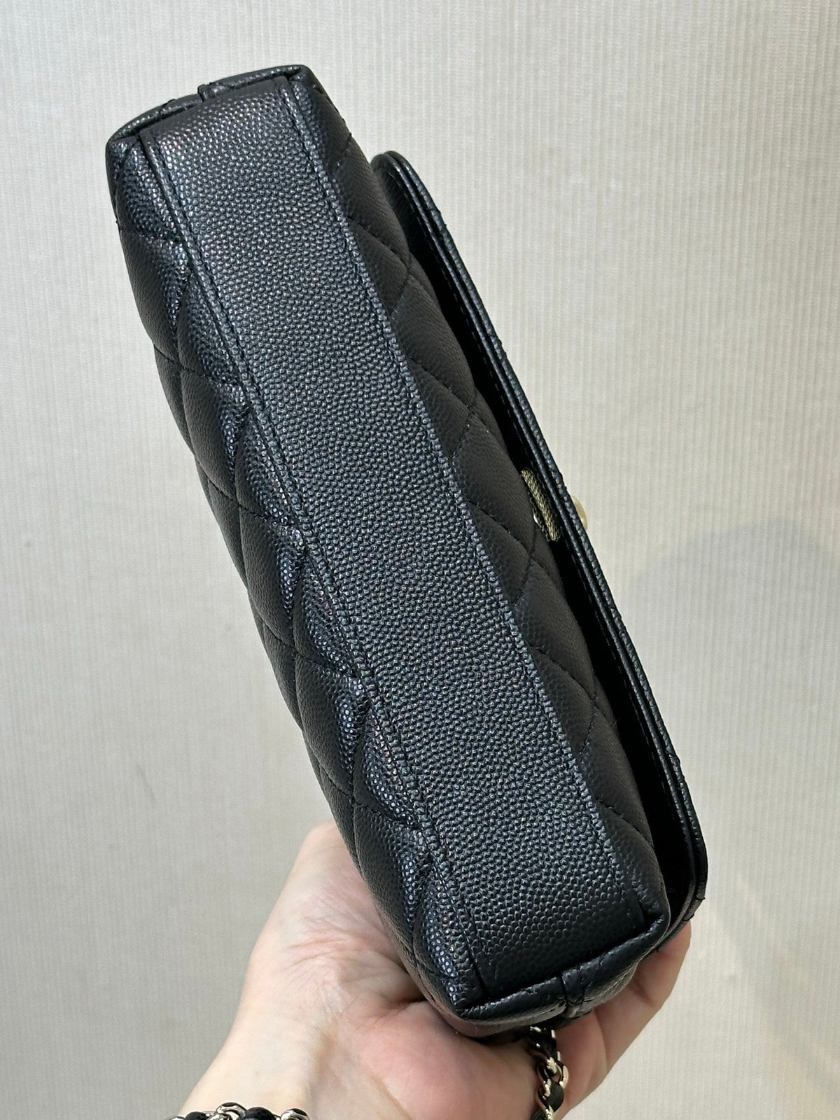CC Coco Handle Bag 21cm Grained Calfskin Leather