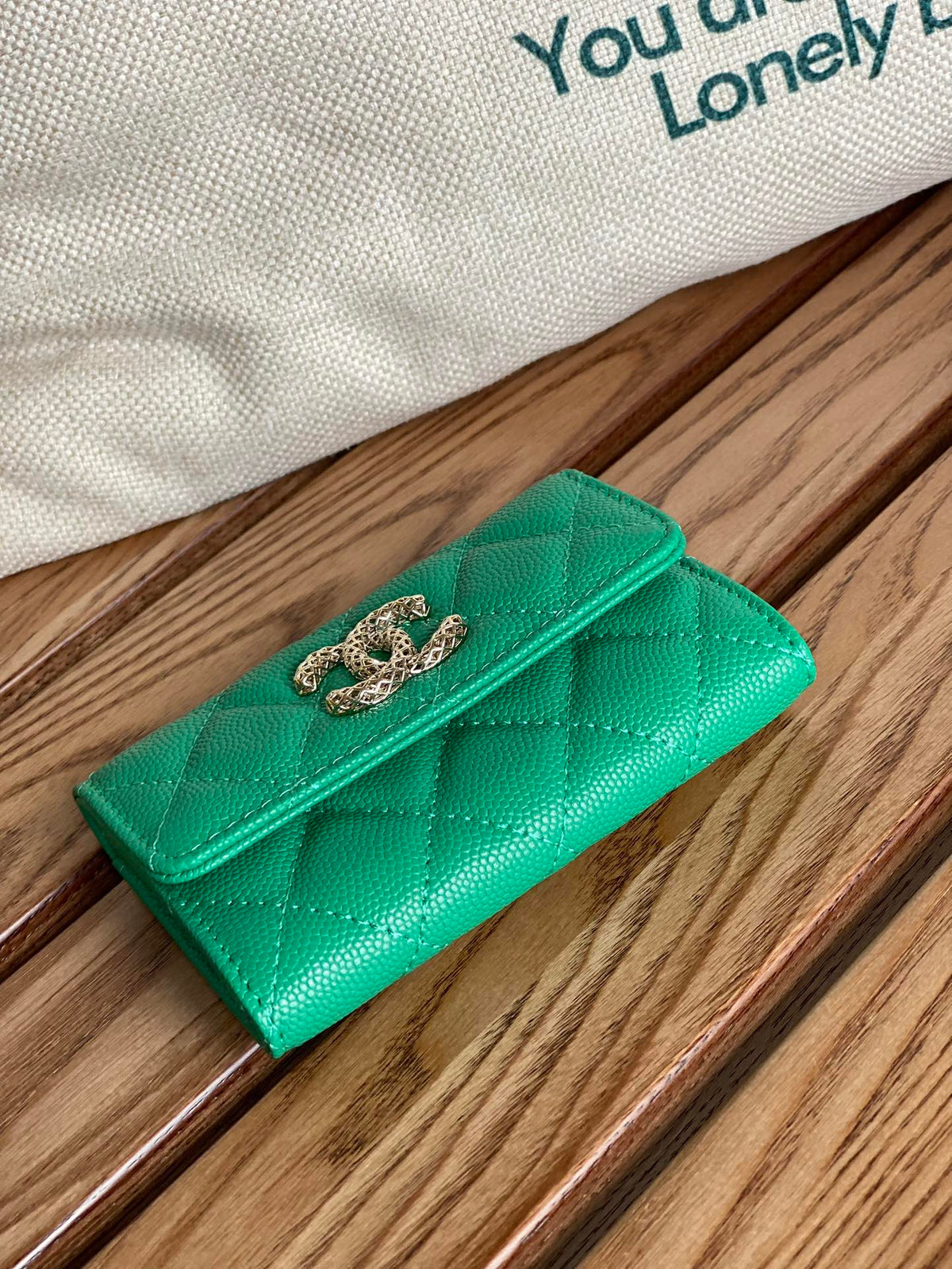 cc small wallet 11cm dark green caviar light gold hardware