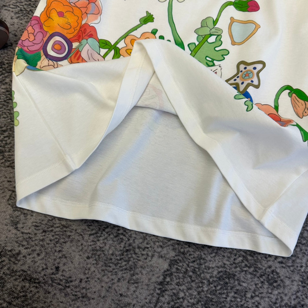 Fendi Fantastic Future T-Shirt White Multicolor Cotton 350783