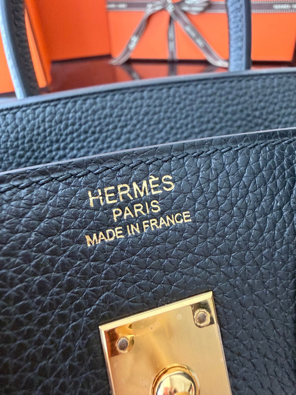 HM BIRKIN 25CM BLACK TOGO LEATHER GOLD HARDWARE (MADE - TO - ORDER)