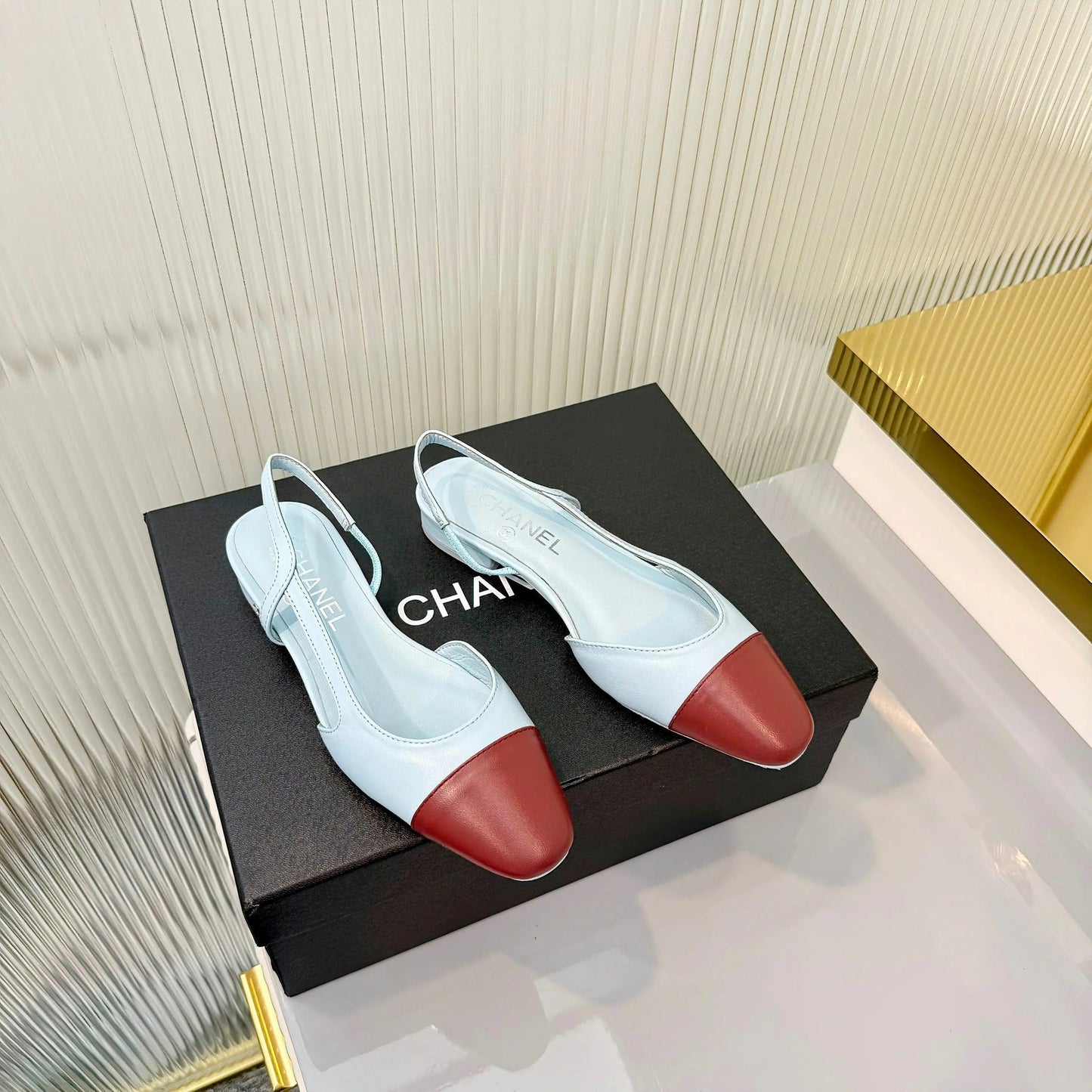 CC 26 Slingback Flat Sky Blue Burgundy Lambskin 714026