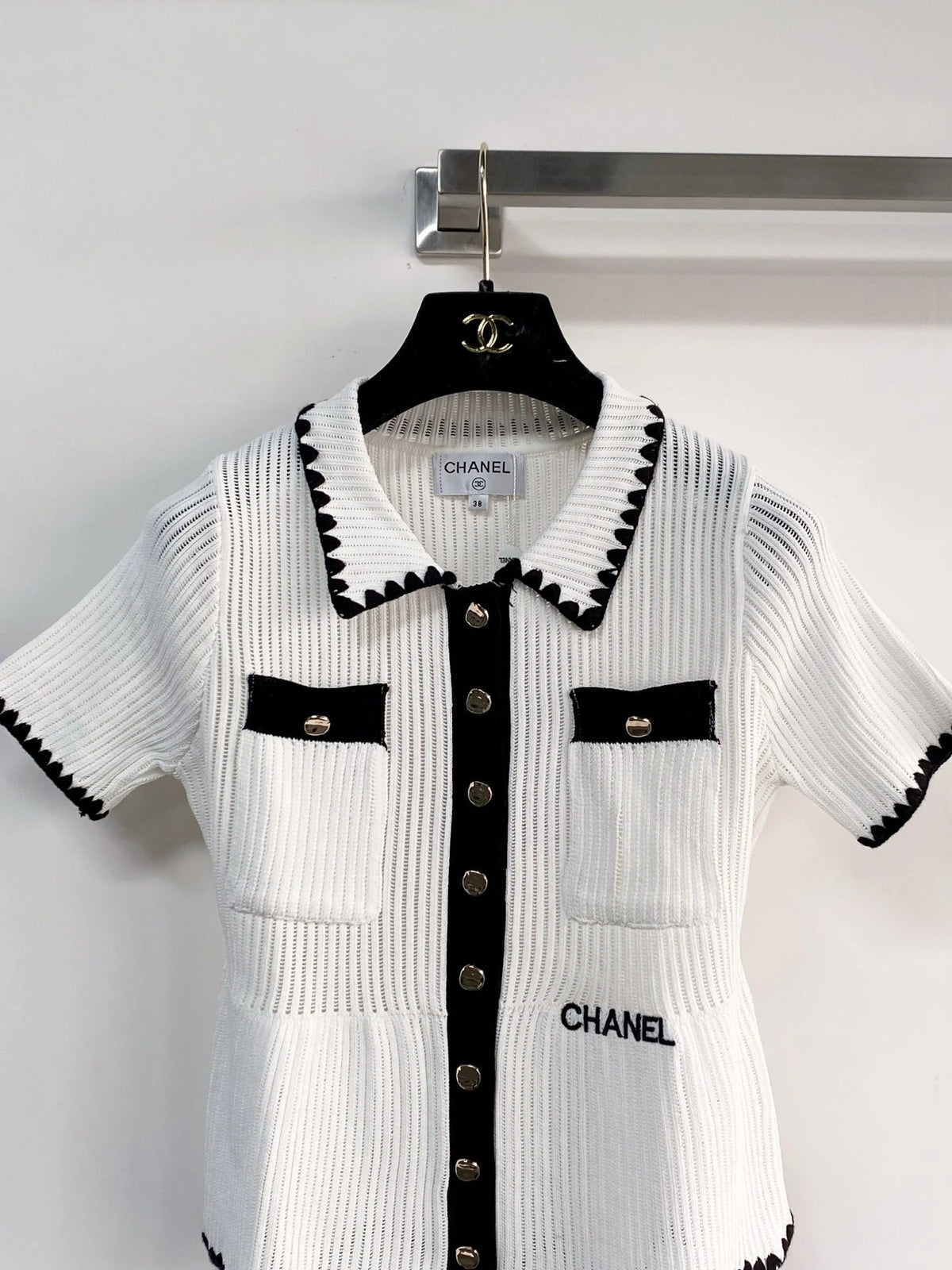 Chanel 2026 Short - sleeved Cardigan Sweater Wool 166812