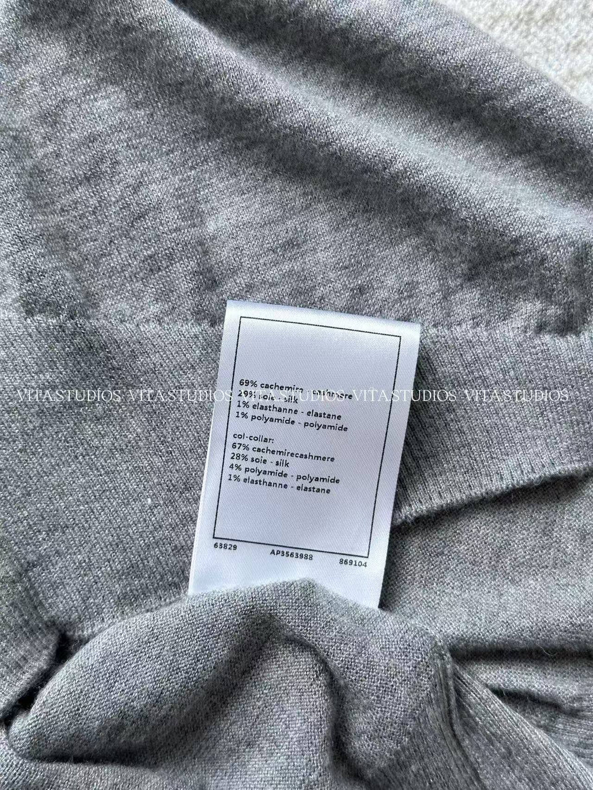Chanel 26 Crew Neck Knit Short-Sleeve T-Shirt Gray in Cashmere 279386