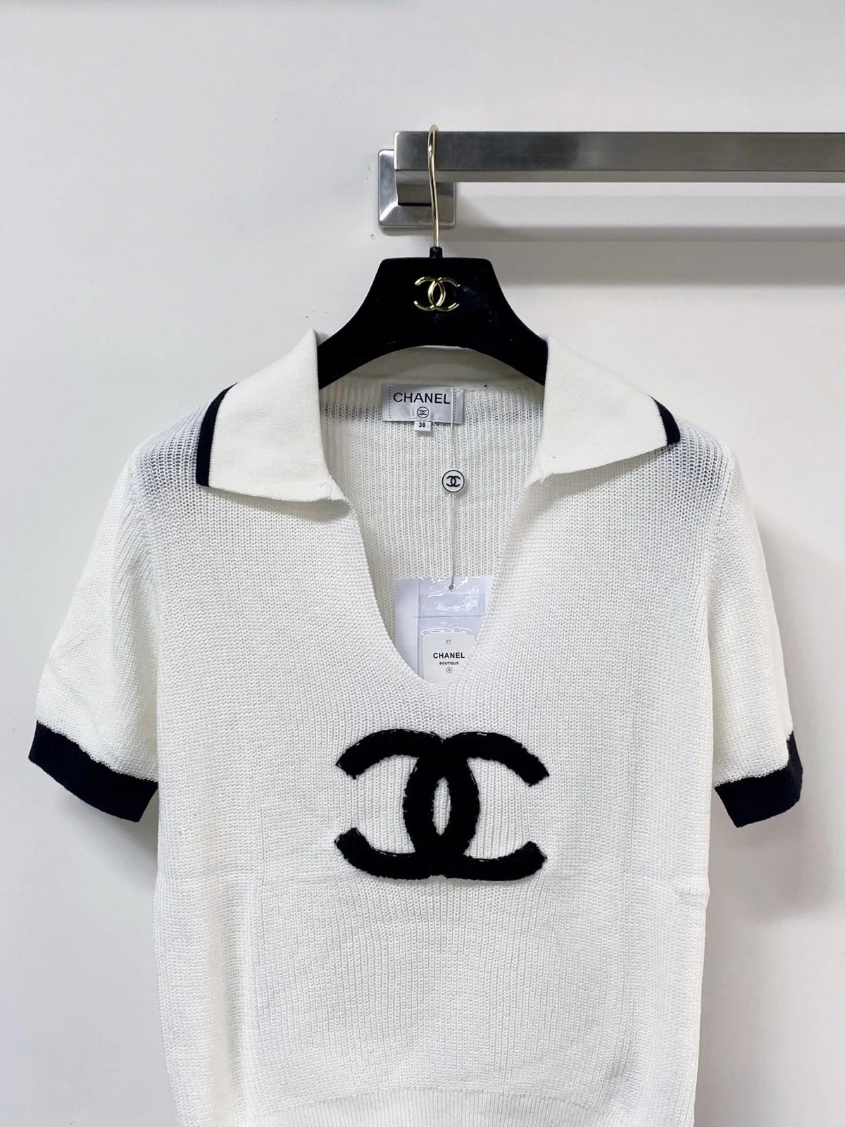Chanel 2026 V-neck Polo Sweater Top Wool Nylon 207996