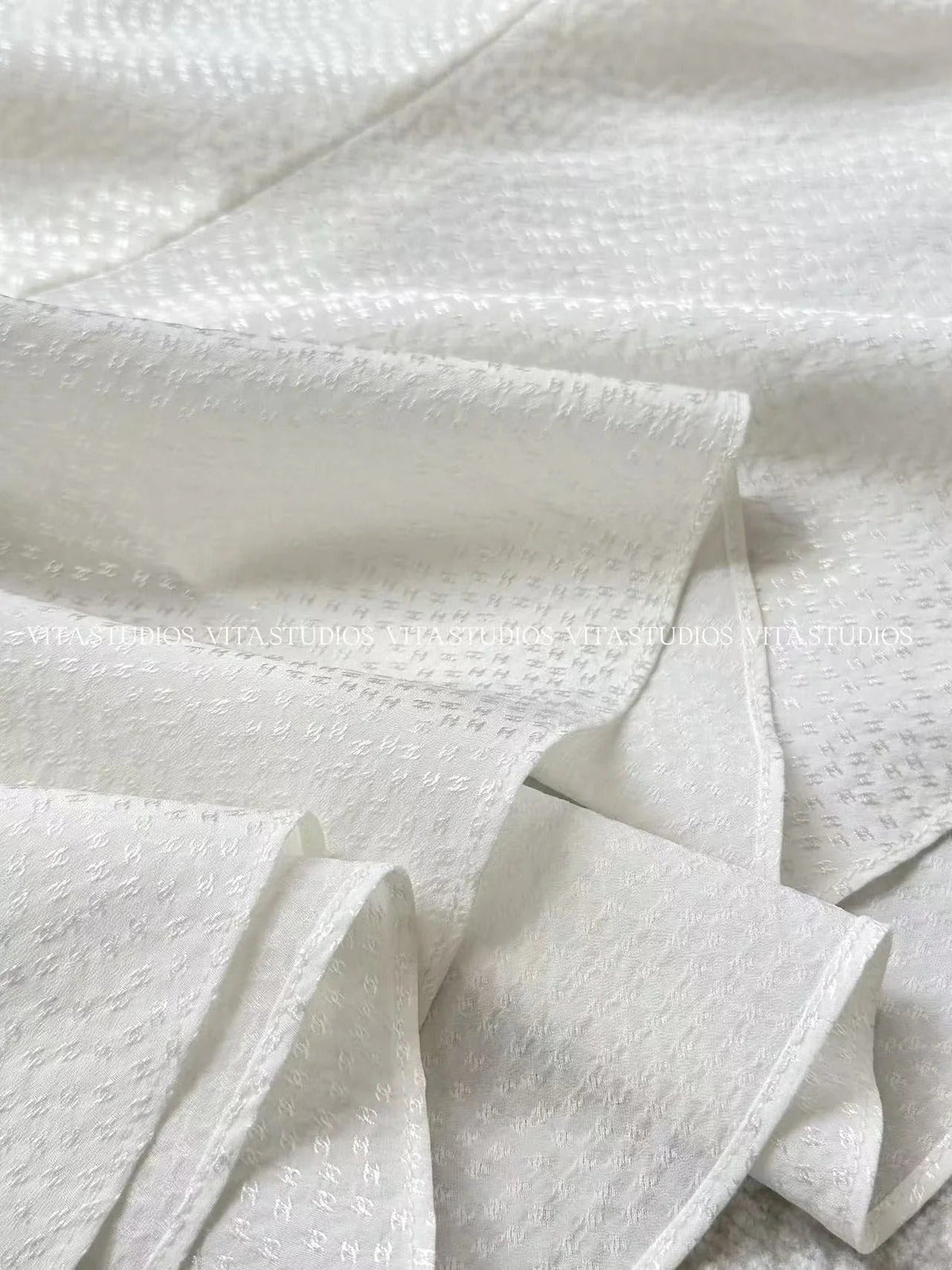 Chanel 26 Fishtail Skirt White in Silk 298864