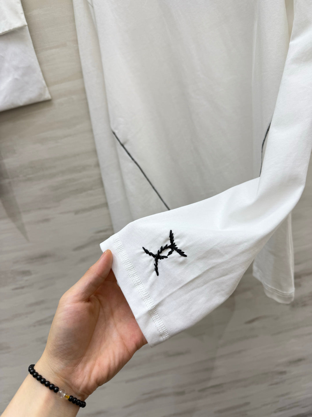 CC 26s Long Sleeve Top White Black Contrast Stitch 427435