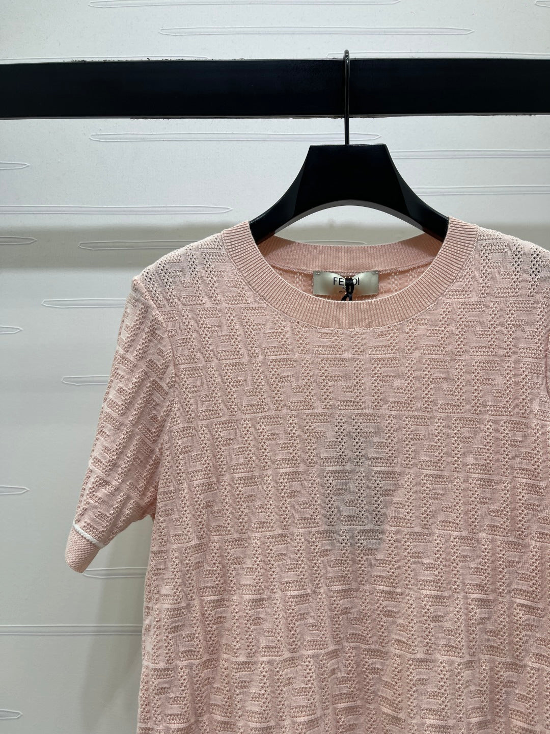 FF-jacquard T-shirt Light Pink Tencel Silk 373152