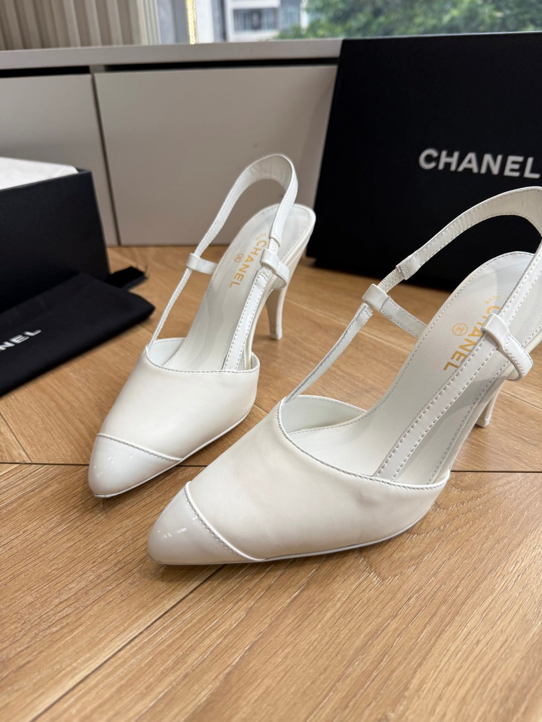 CC 26s Boutique Slingback White Patent Leather 933119