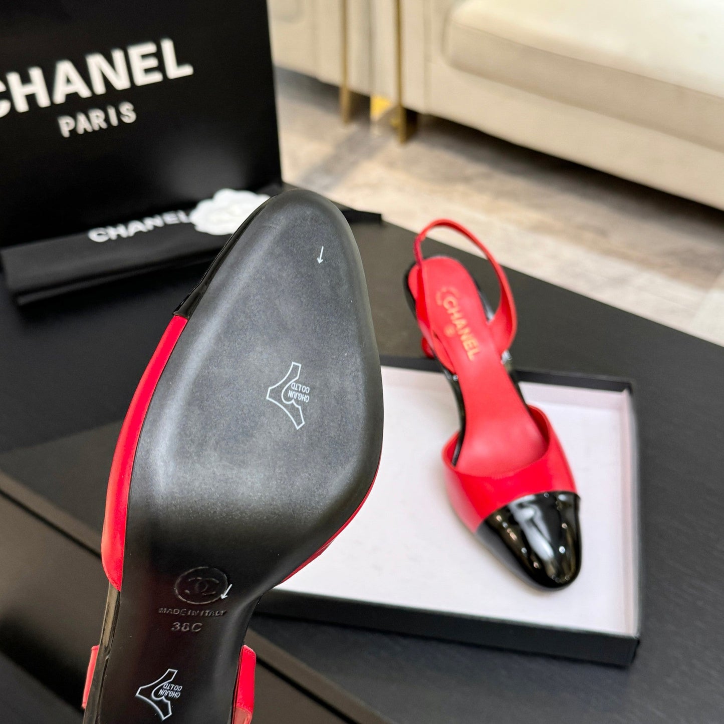 CC Métiers d’art 2026 Slingbacks 8.5cm Red Leather 847281