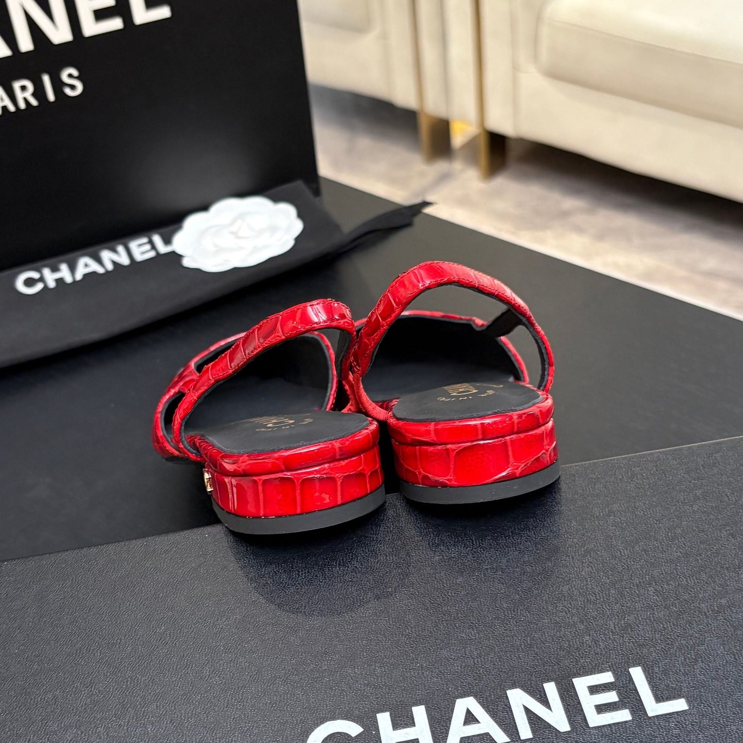 CC 26s Classic Slingback Flat Black Bright Red Crocodile Embossed Patent Leather 907634