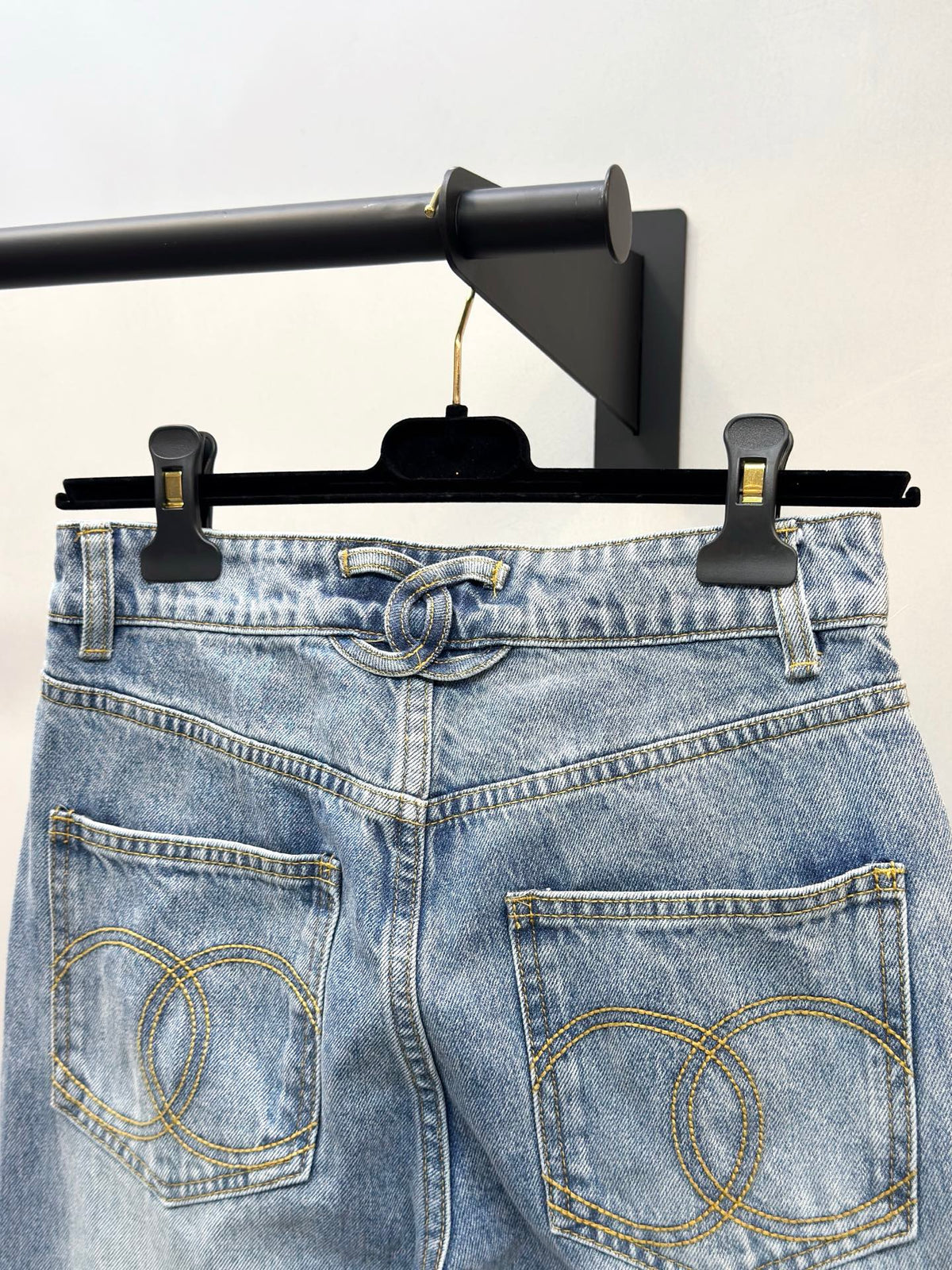 CC 26s Twist-Button Straight-Leg Jeans Washed Blue Denim 397722