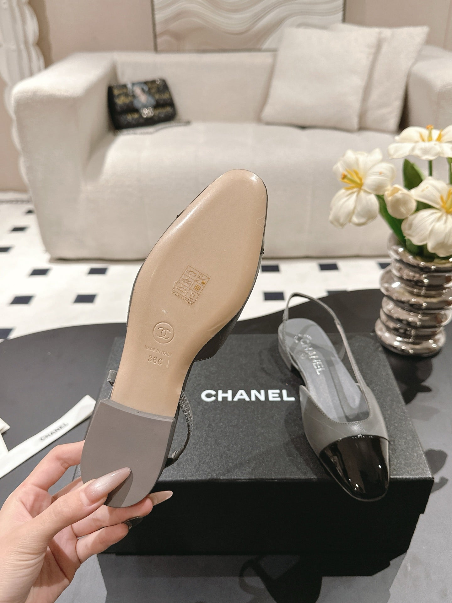 cc 25c slingback flat 15mm cross line pattern grey lambskin 237493