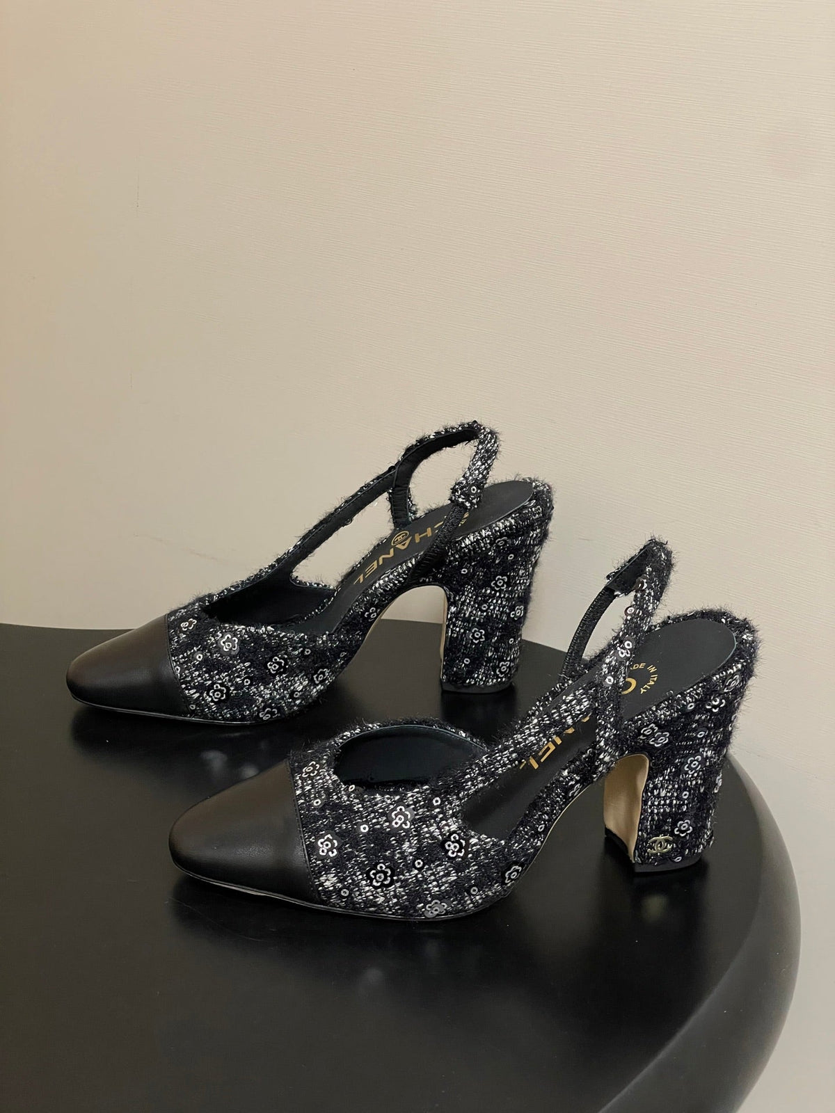 CC 26s Slingback 95 Black Tweed Sheepskin 649418