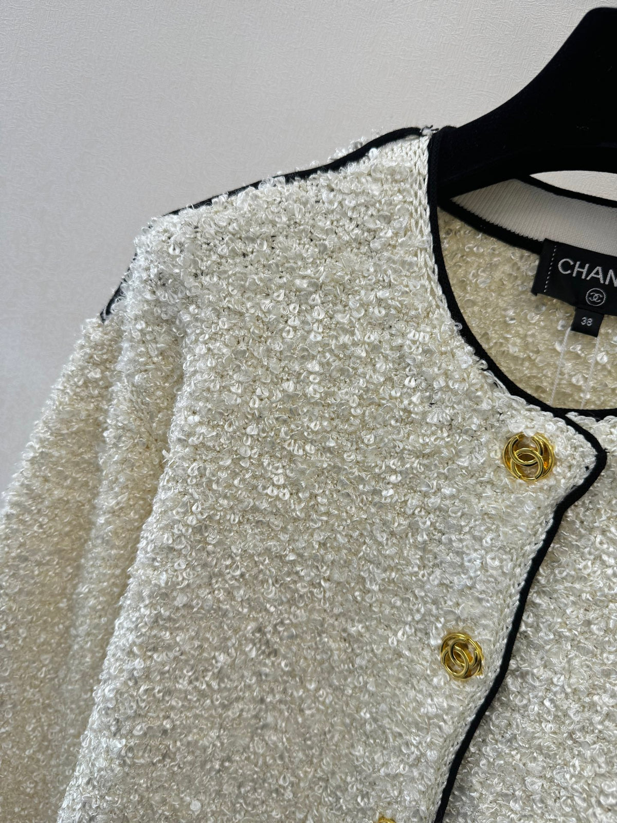 CC 26s Neck Long Sleeved Cardigan White Tweed 364287