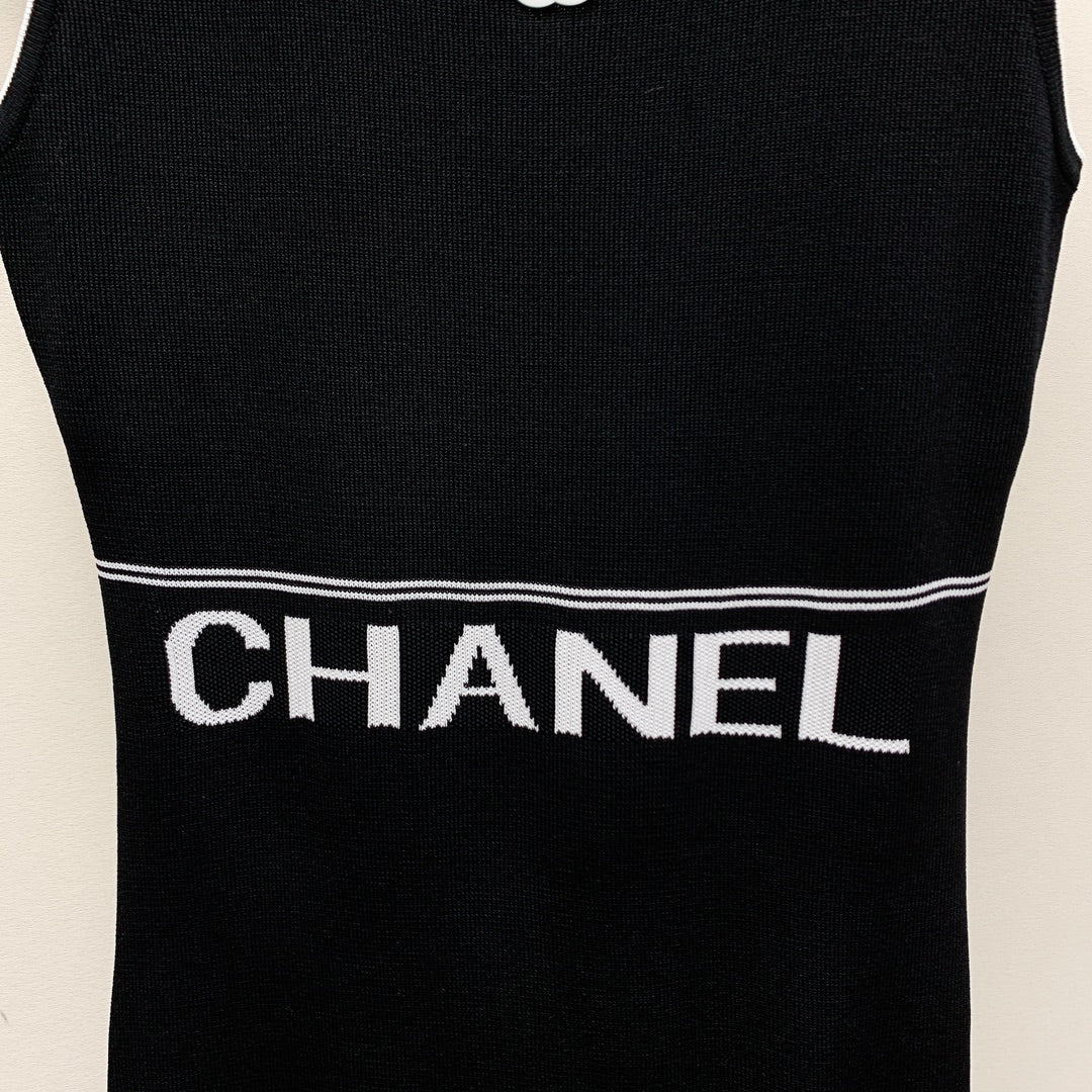 CC 25 Round Neck Knitted Embroidered Logo Vest Dress in Black 277585