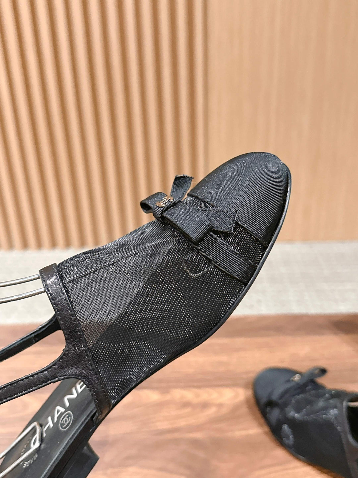 CC 26s Bow Slingback Black Cotton Mesh 692553