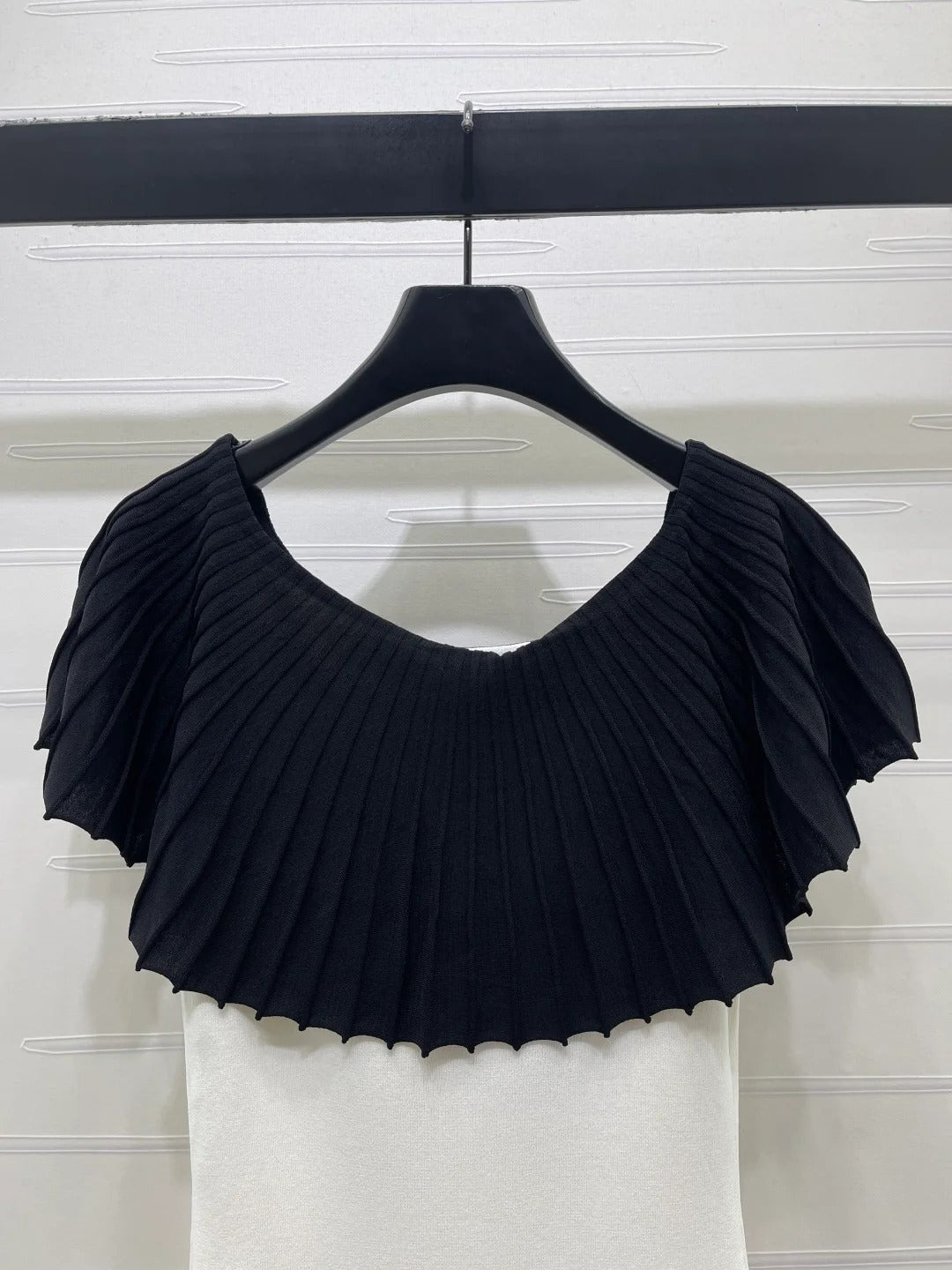 Chanel 2026 Pleated Collar Top Black and White Polyester Viscose