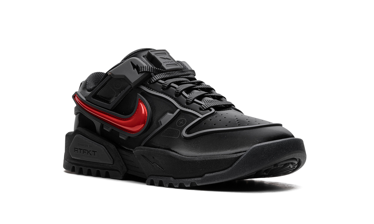 Dunk Genesis Low "RTFKT Clone X (Edition of 5849)" HQ0899 001