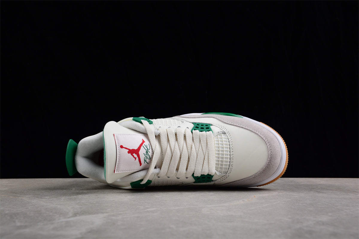 AJ 4 Pine Green turquoise