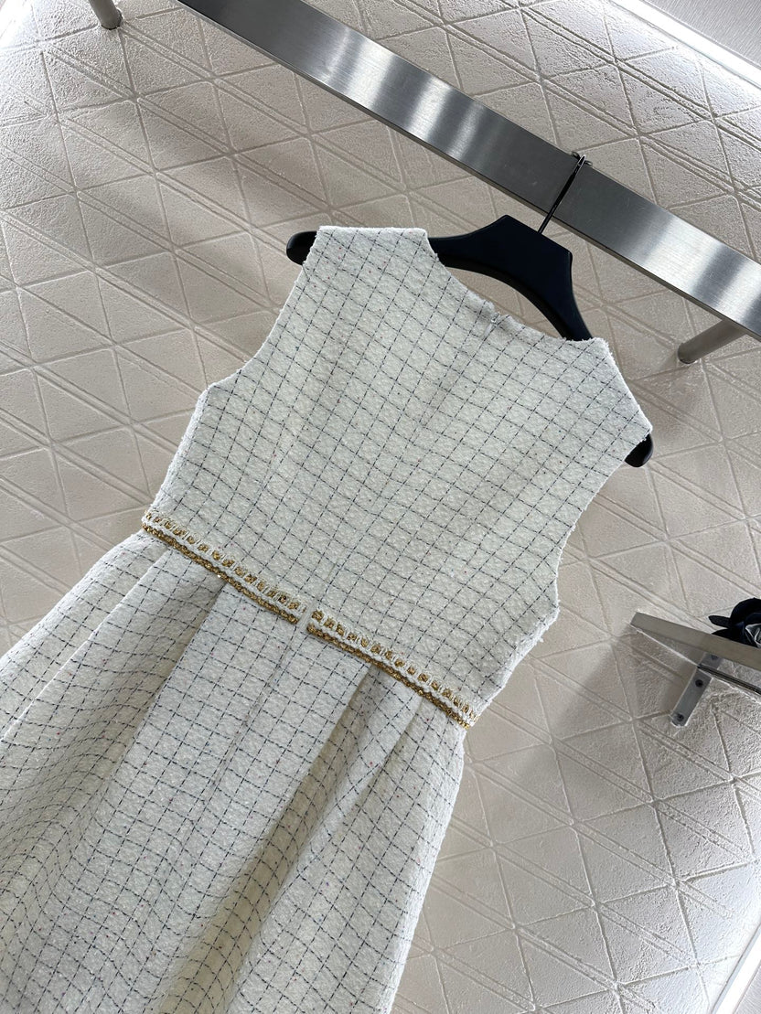 CHANEL BRAIDED HEM VEST SKIRT STYLE 287