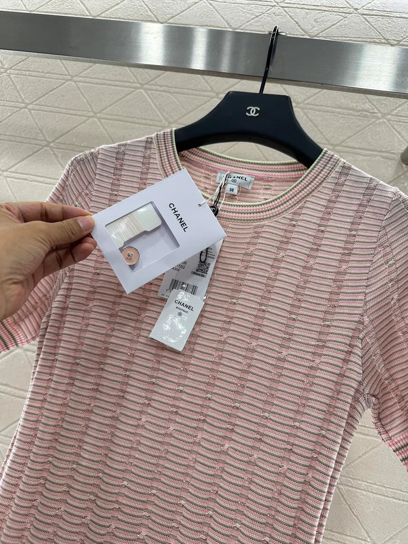 CHANEL KNIT CASHMERE SHORT SLEEVE DRESS STYLE 277