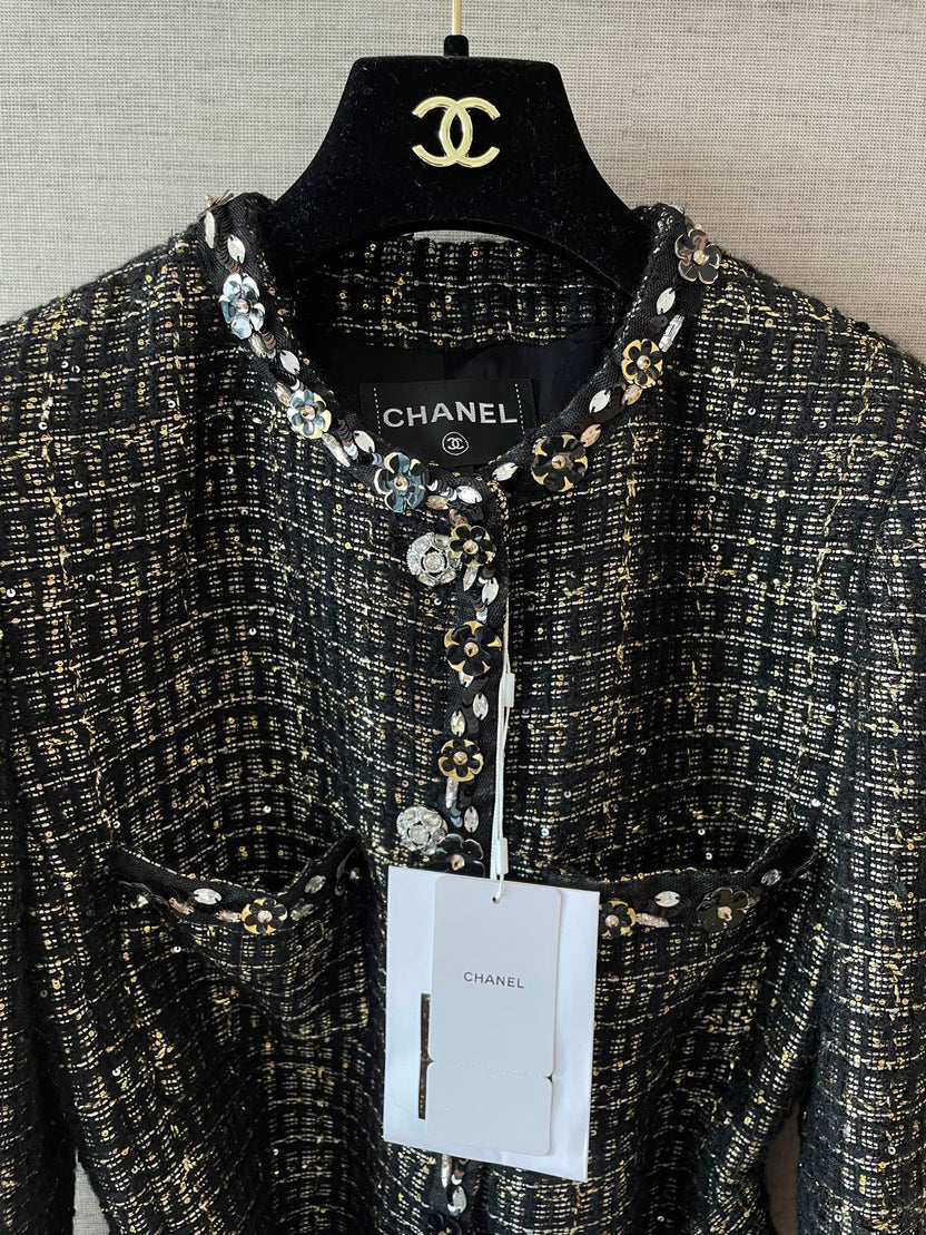 CHANEL WOOL JACKET STYLE 269