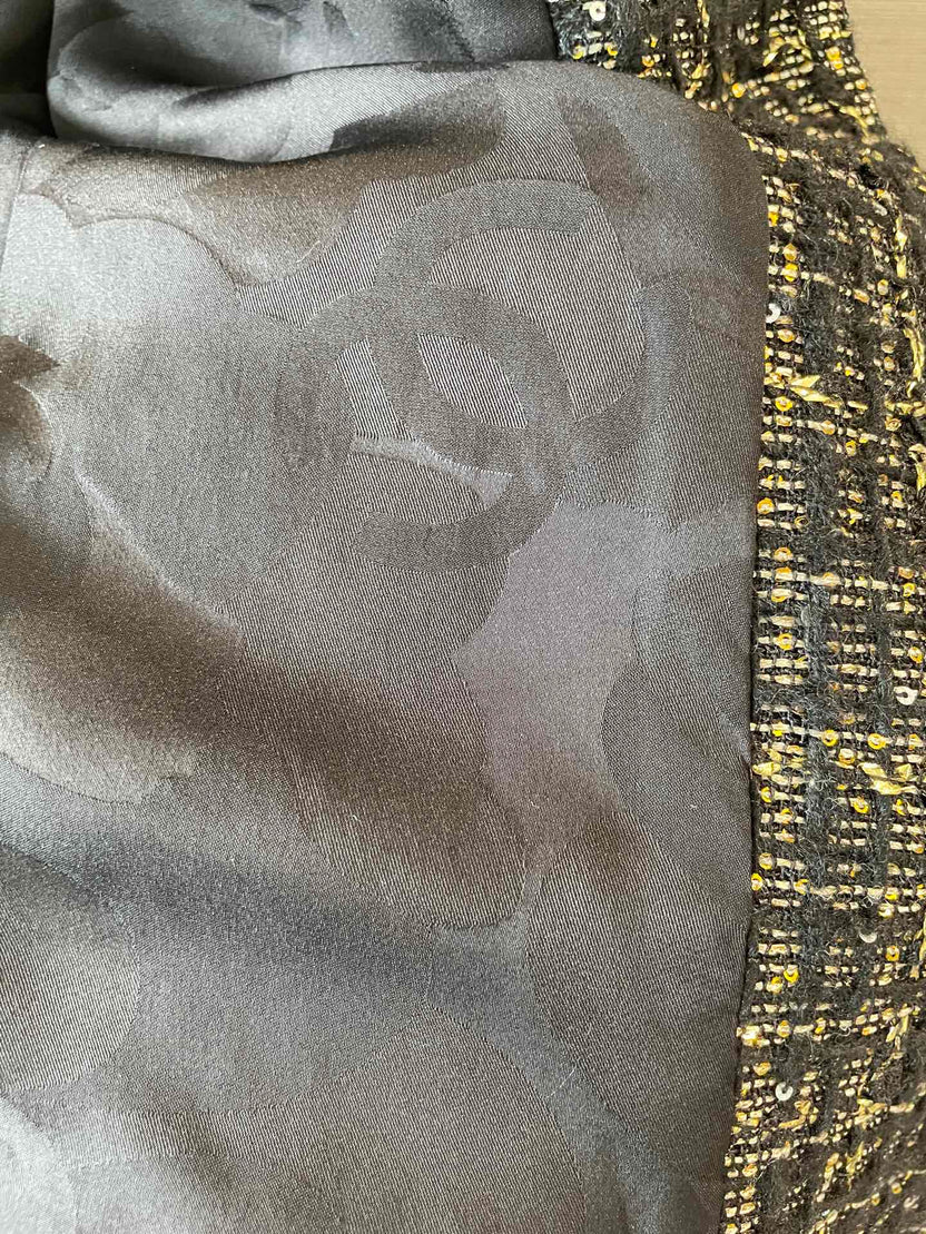 CHANEL WOOL JACKET STYLE 269