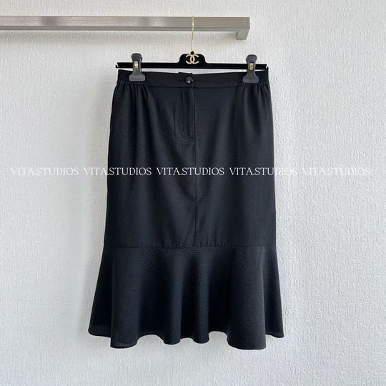 Chanel 26 Fishtail Skirt Black in Silk 298865