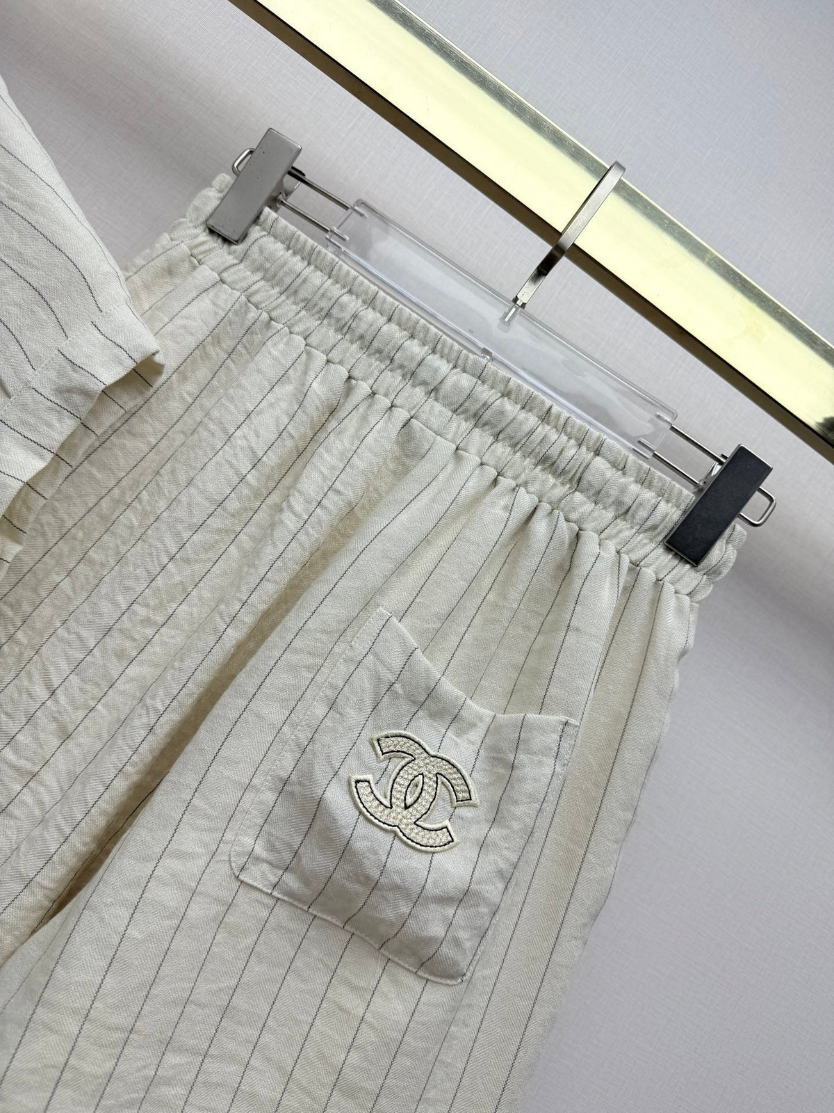 CC 26SS Sleeveless Shirt + Shorts Set in Polyester 375649