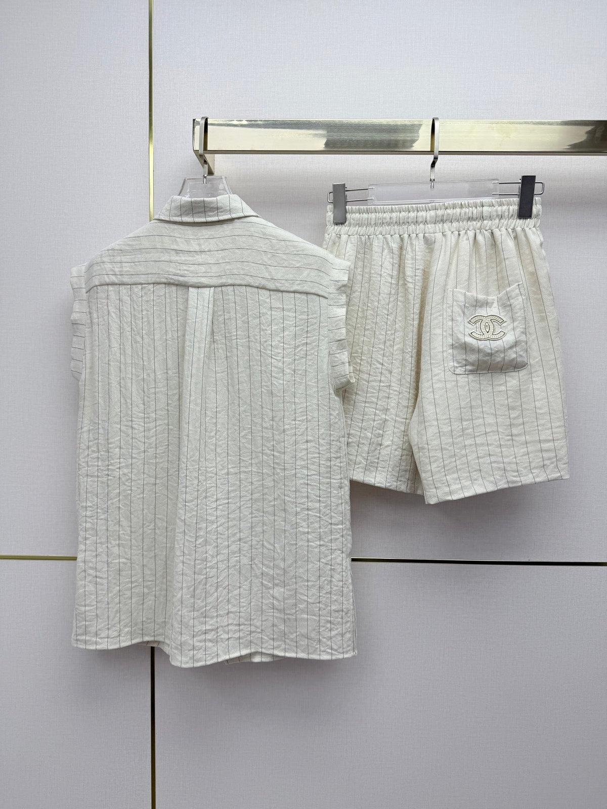 CC 26SS Sleeveless Shirt + Shorts Set in Polyester 375649