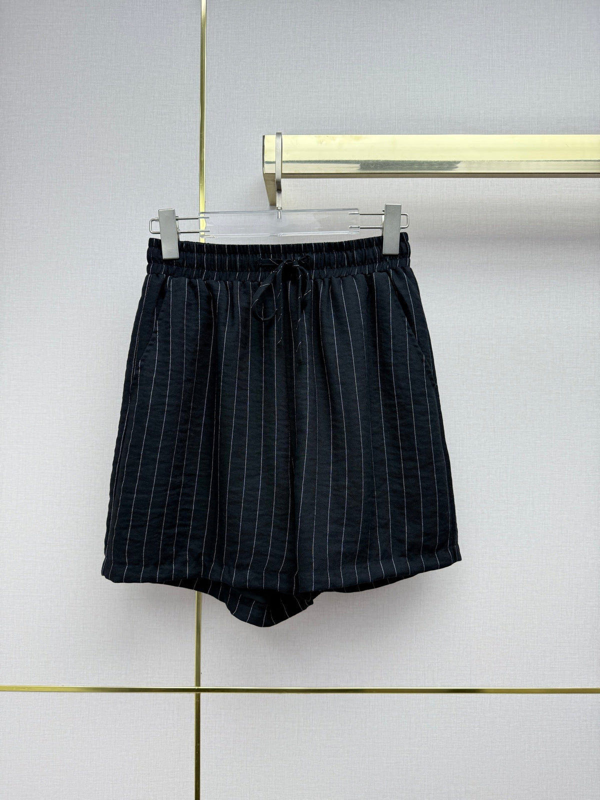 CC 26SS Sleeveless Shirt + Shorts Set in Polyester 375647