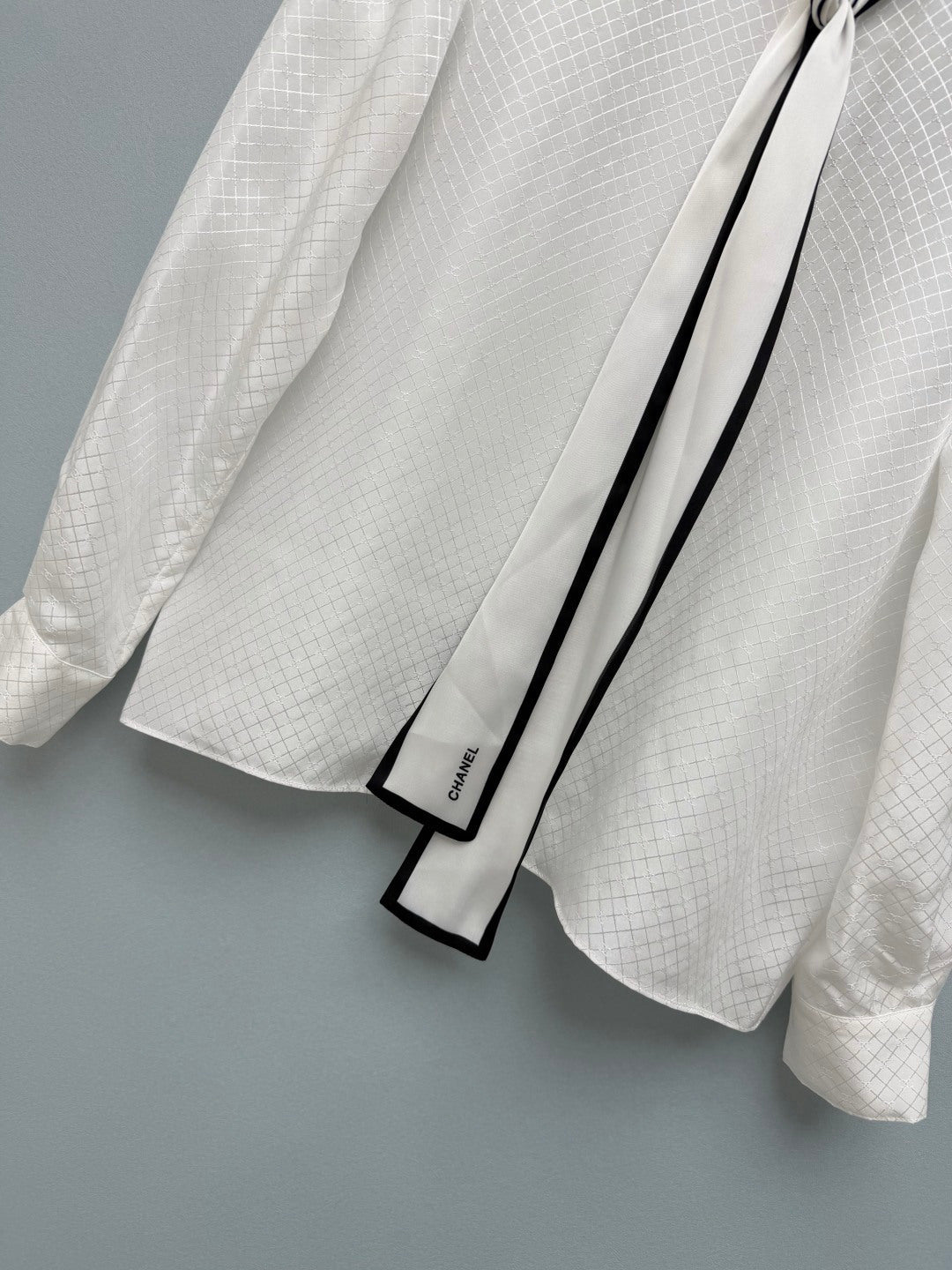 CC Diamond-Patterned Jacquard Shirt White in Silk 379087