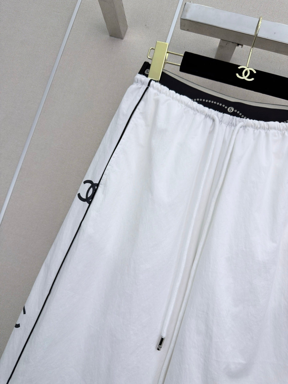 CC Double C Logo Printed Wide-leg Pants White in Nylon 379603