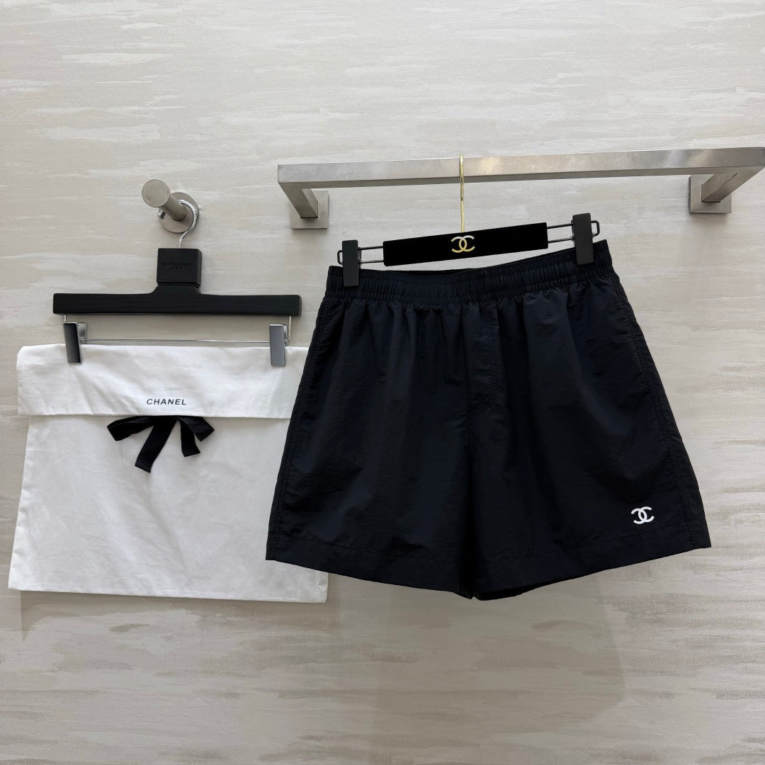 CC 26 Double C Embroidered Casual Shorts Black in Cotton 379513