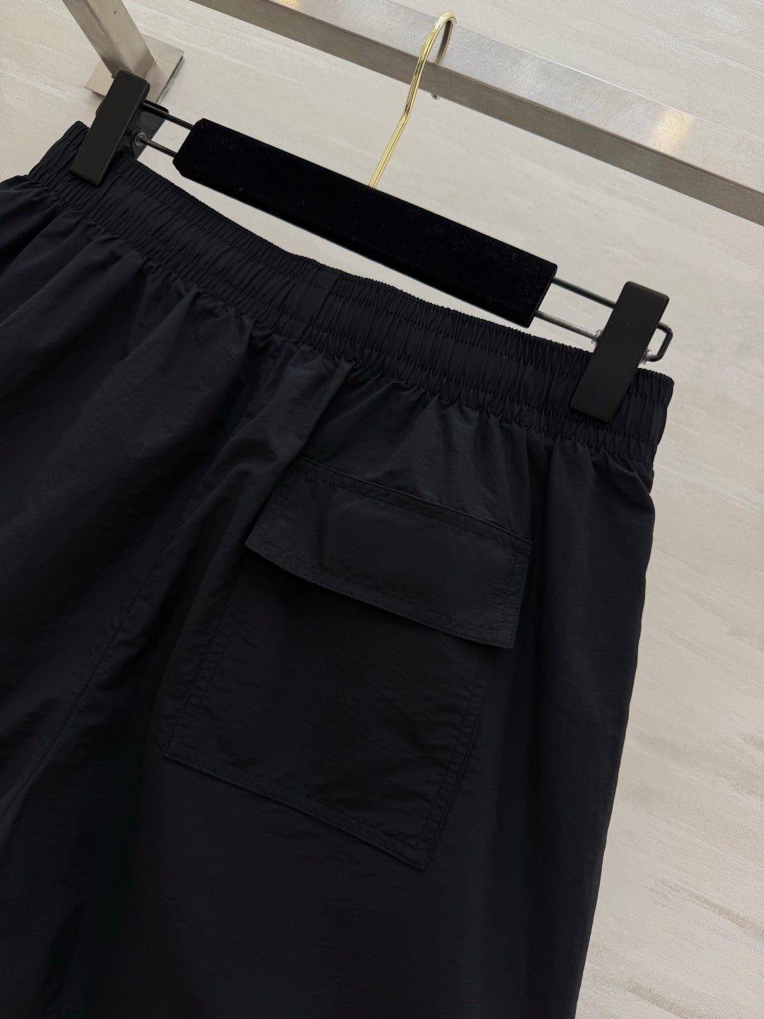 CC 26 Double C Embroidered Casual Shorts Black in Cotton 379513