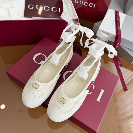 GG Dance Shoes White in Nubuck Suede with Classic GG Fabric 788167