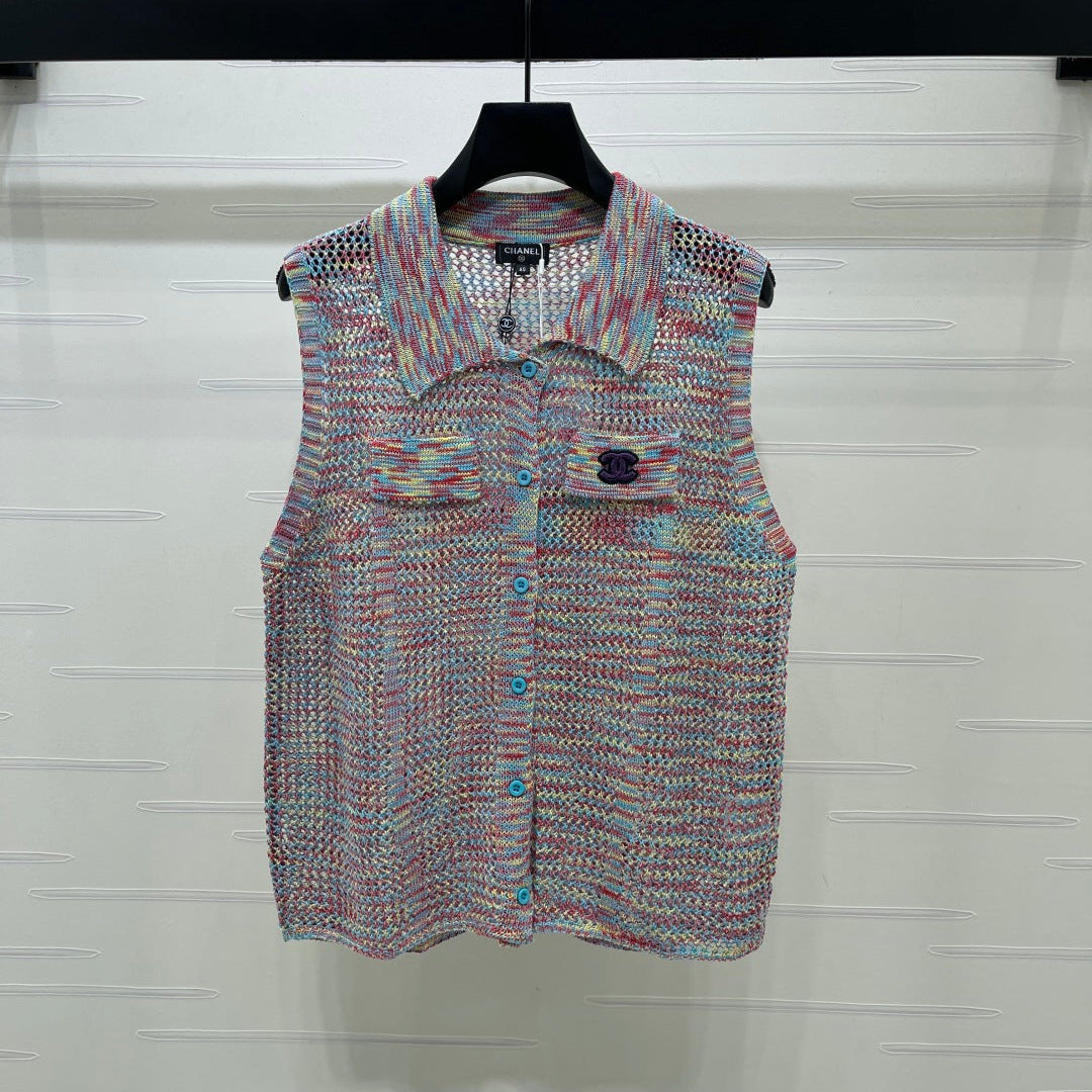 CC 26 Collared Knit Vest Colorful in Wool 385419