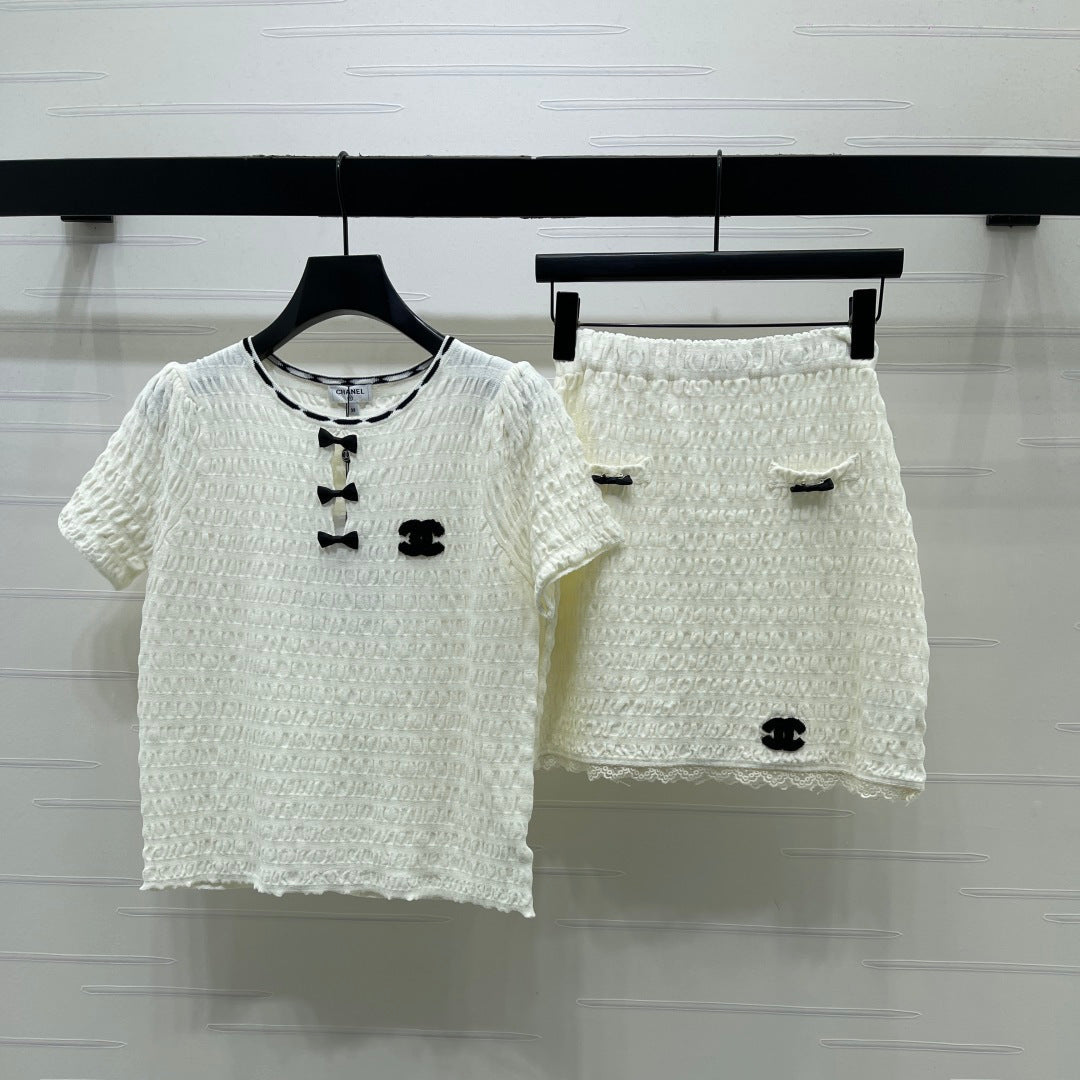 CC Bow-Tie Round Neck Knit Short-Sleeve Dress Set White in Viscose 387003