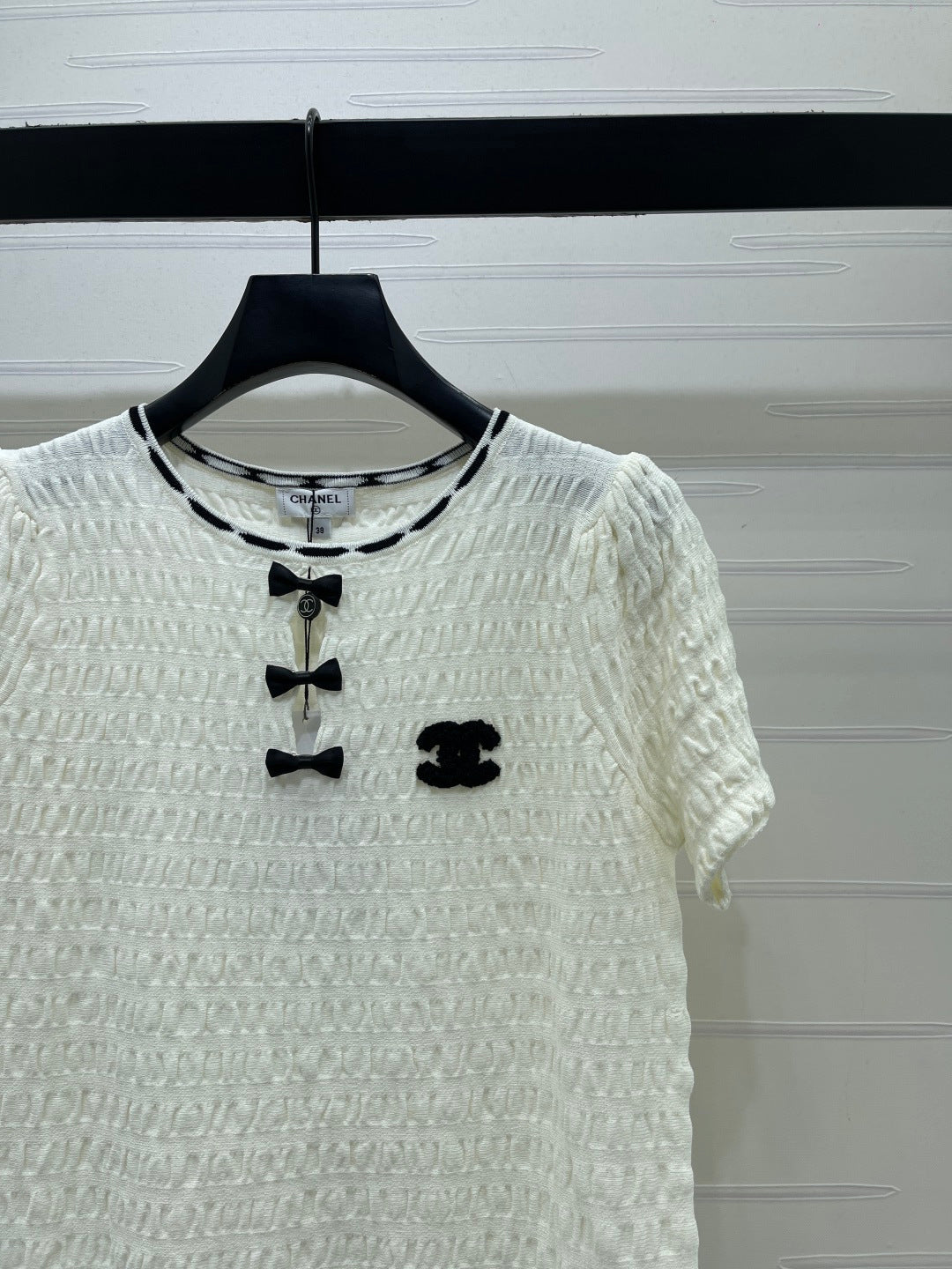 CC Bow-Tie Round Neck Knit Short-Sleeve Dress Set White in Viscose 387003