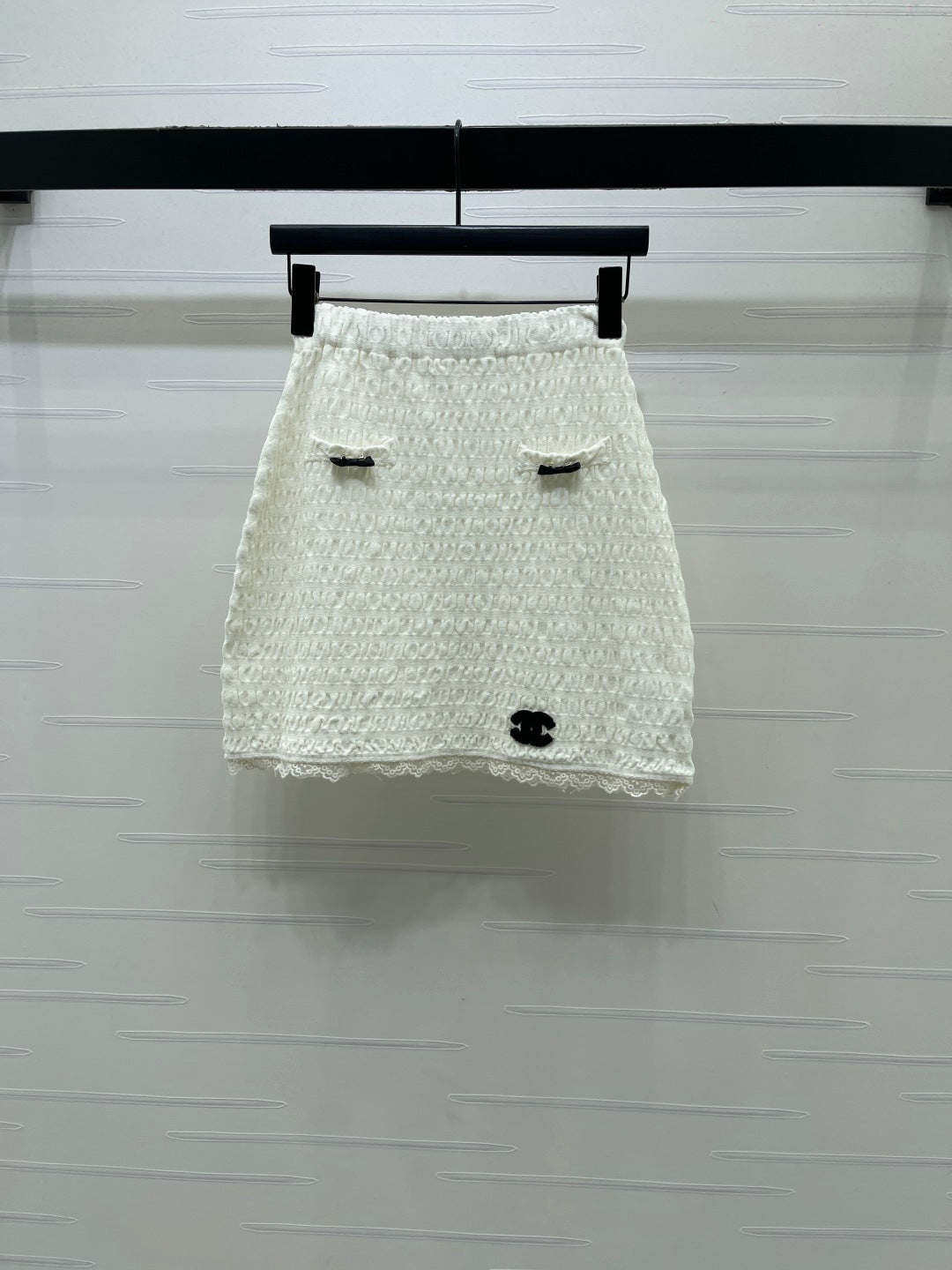 CC Bow-Tie Round Neck Knit Short-Sleeve Dress Set White in Viscose 387003