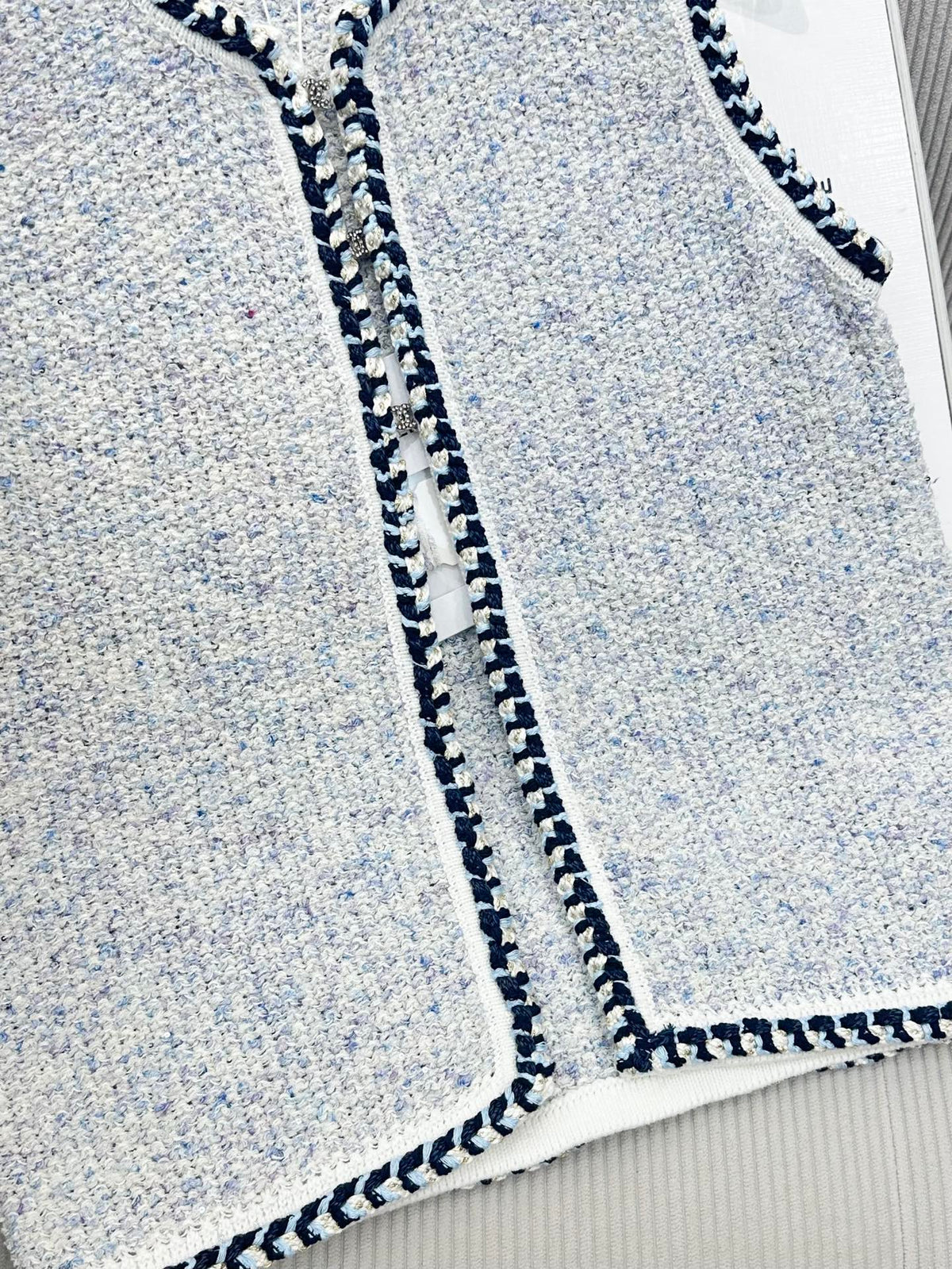 CC 26 Knitted Vest Jacket Light Blue in Wool 387495