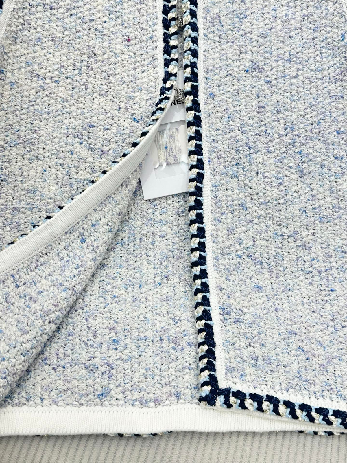CC 26 Knitted Vest Jacket Light Blue in Wool 387495