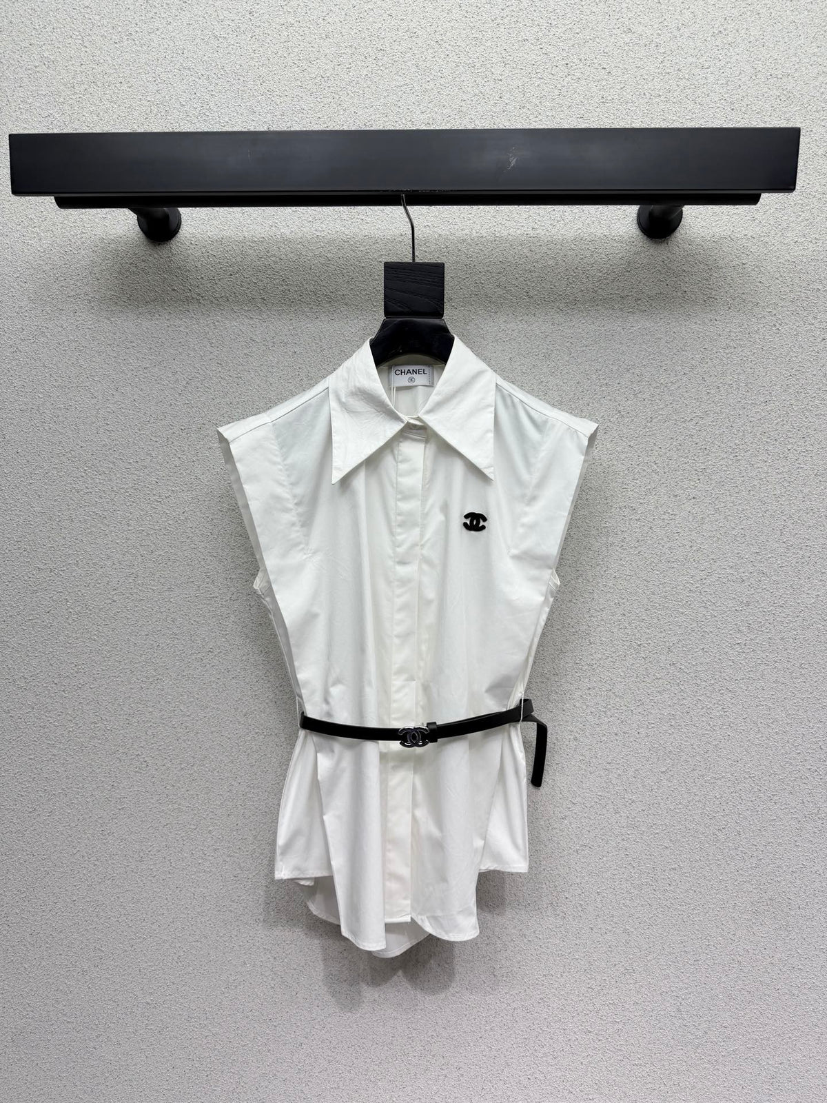 CC Fitted Shirt with Belt in Cotton 388485