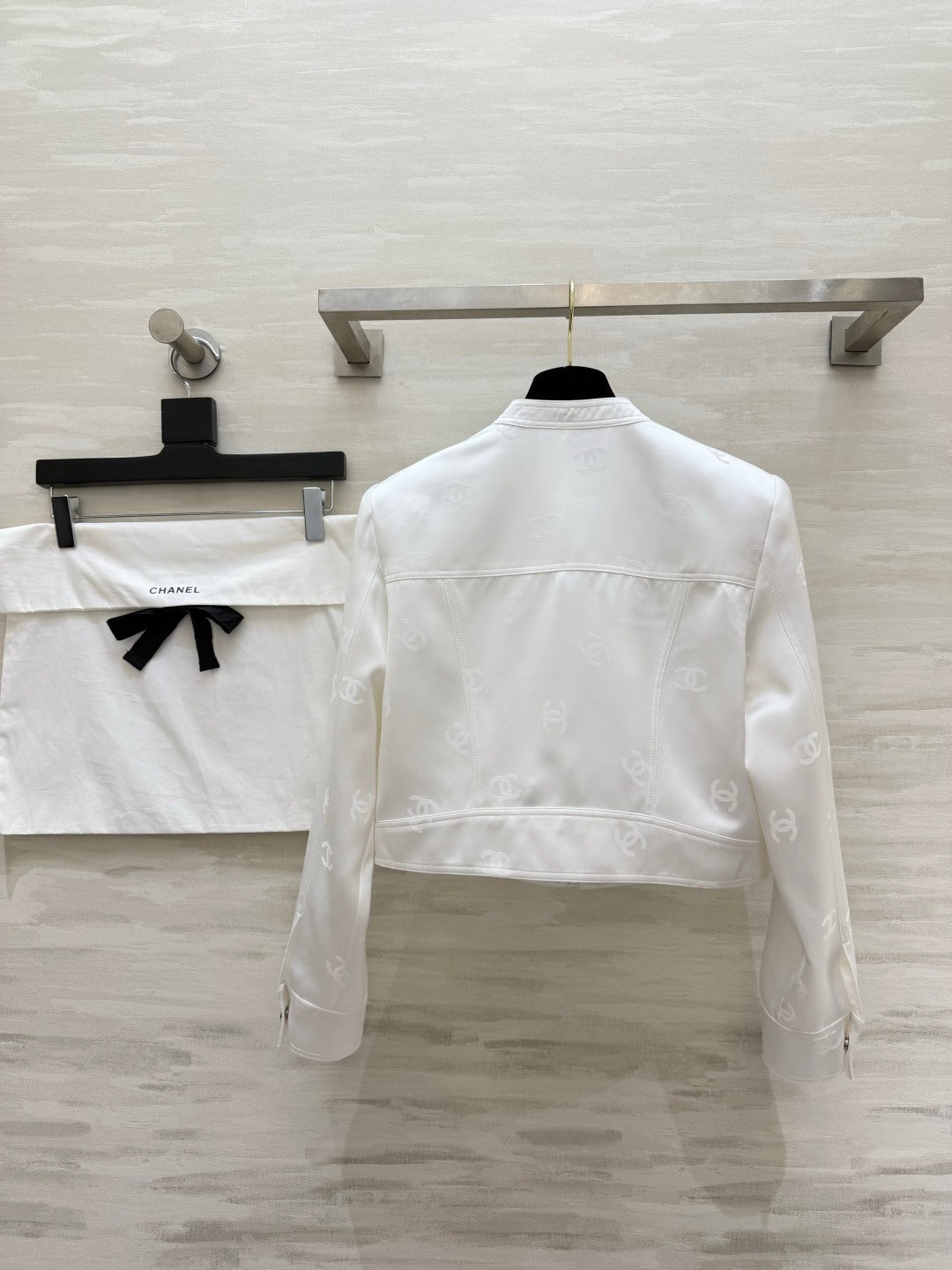 CC 26 Short Jacket White in Acetate 388860