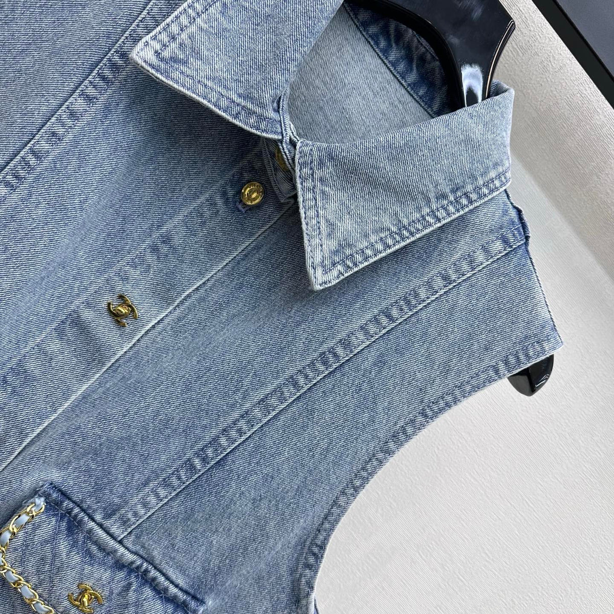 CC 26 Tassel-Edge Denim Vest Blue in Cotton 389543