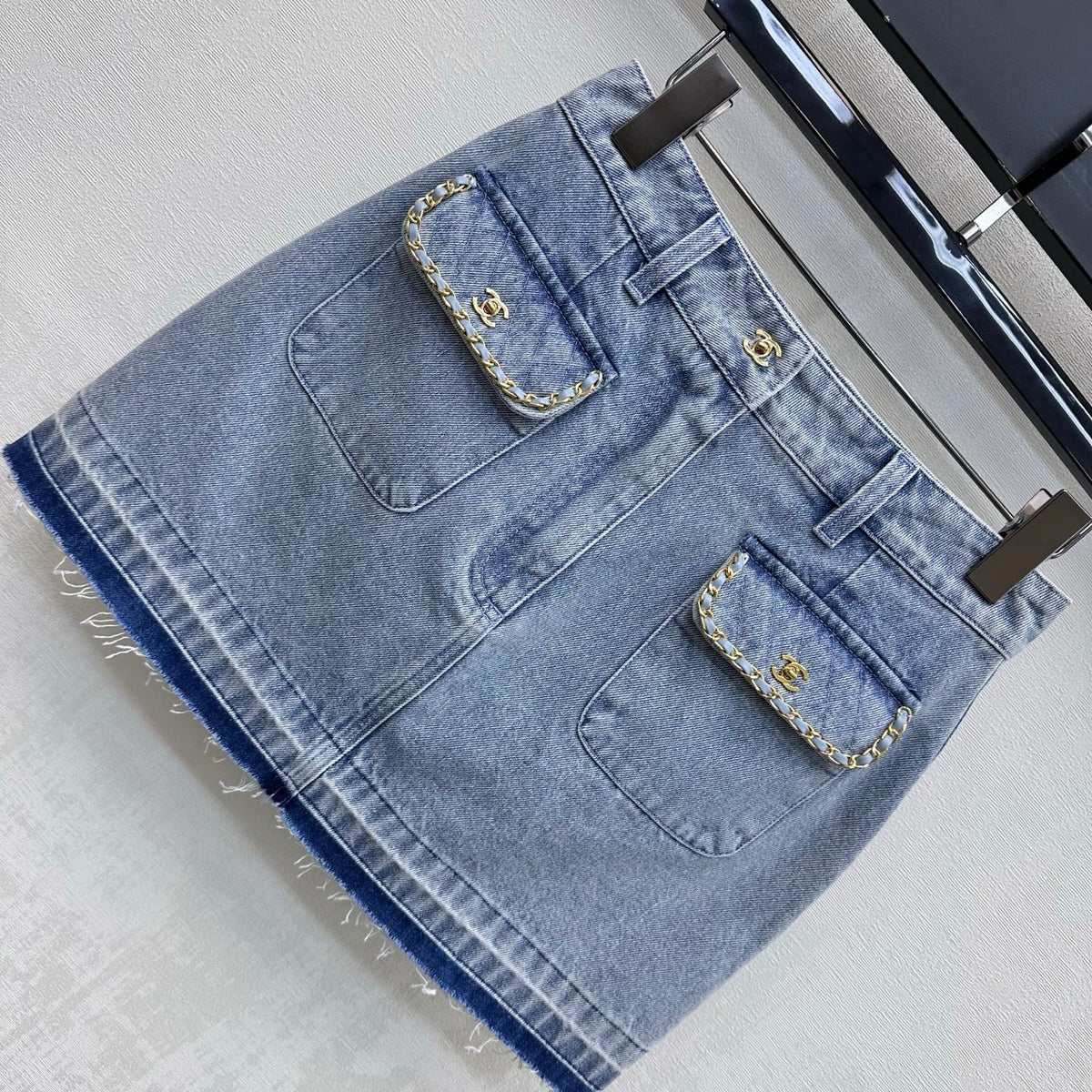 CC 26 Fringe-Edge Denim Midi Skirt Blue in Cotton 389542