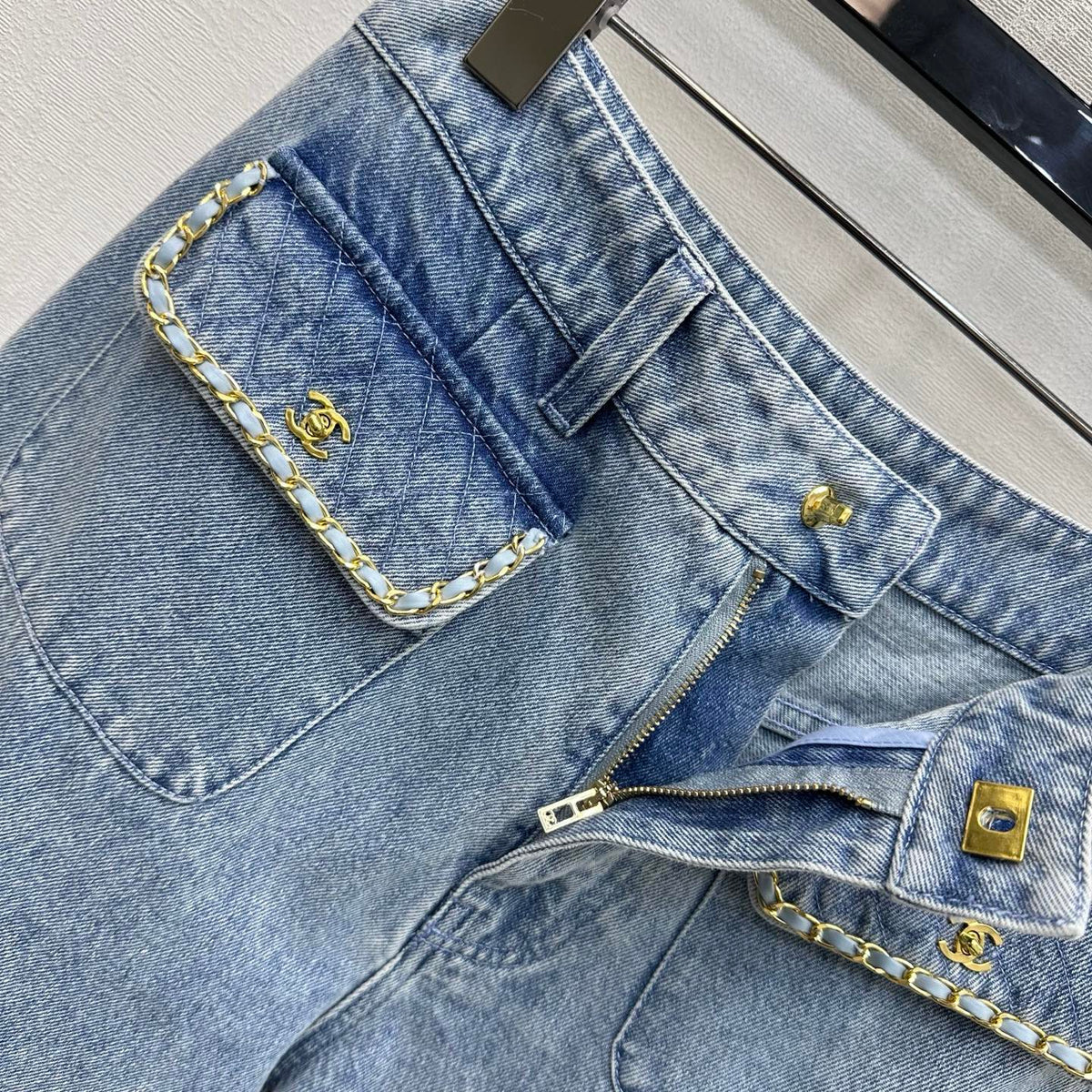 CC 26 Fringe-Edge Denim Pants Blue in Cotton 389540