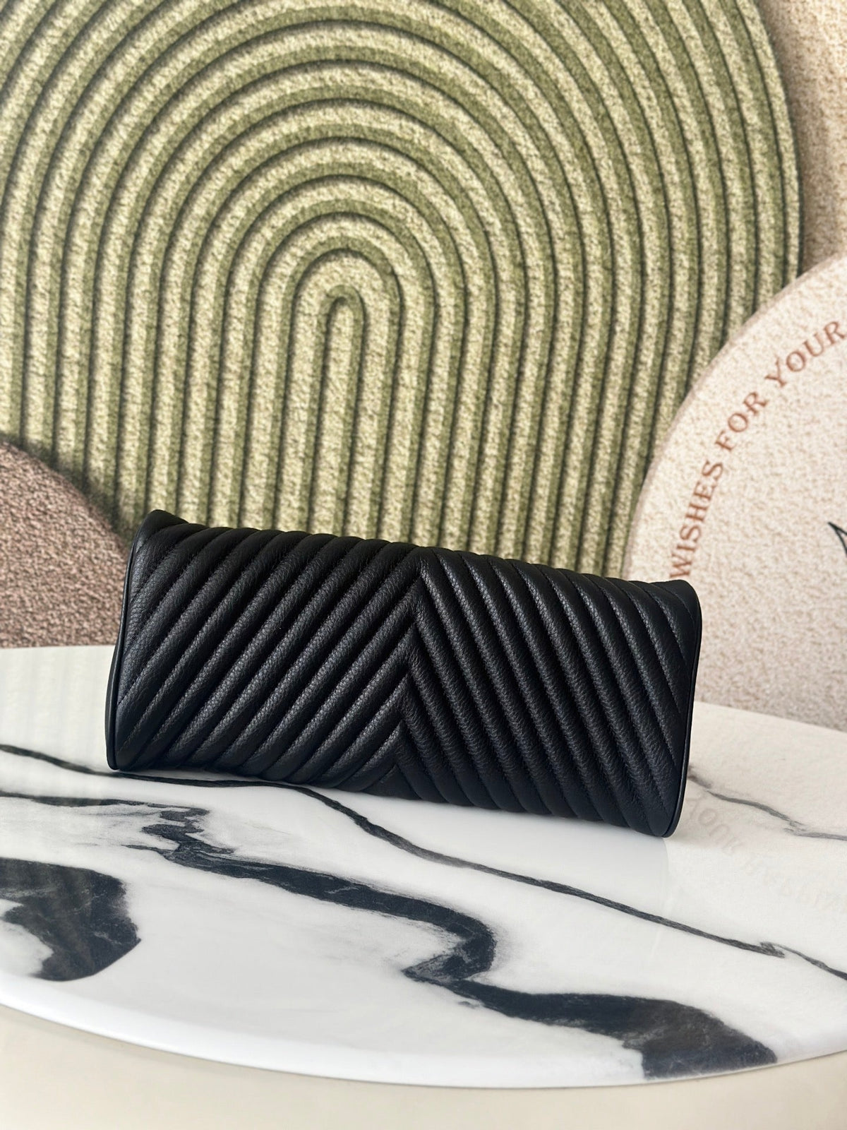 CC V-Quilted Clutch 30cm Black Grained Calfskin