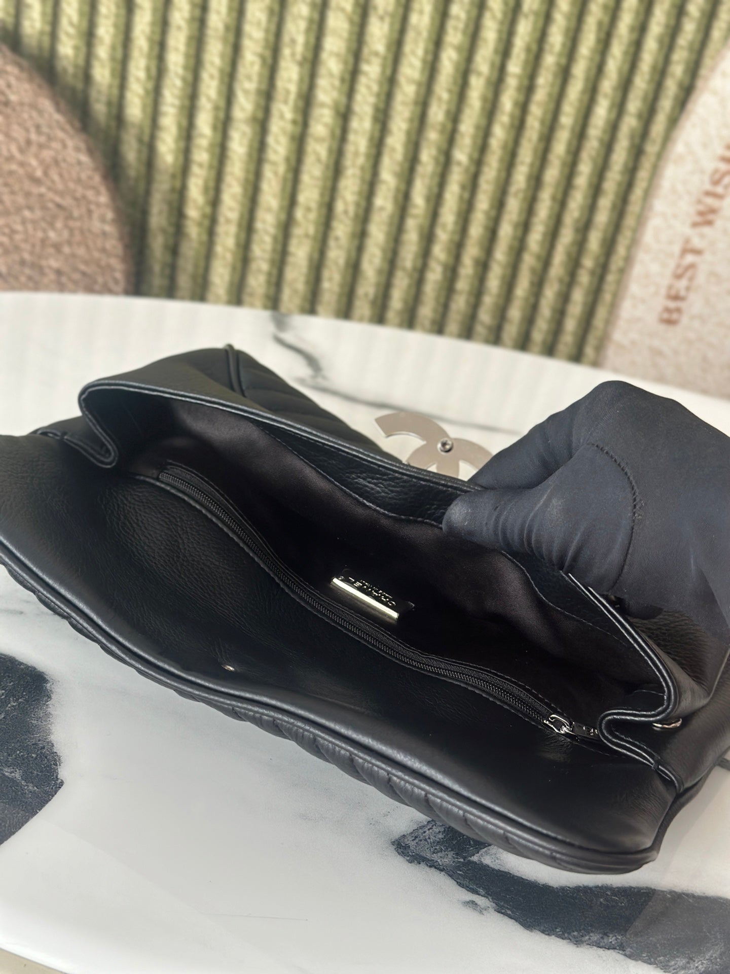 CC V-Quilted Clutch 30cm Black Grained Calfskin